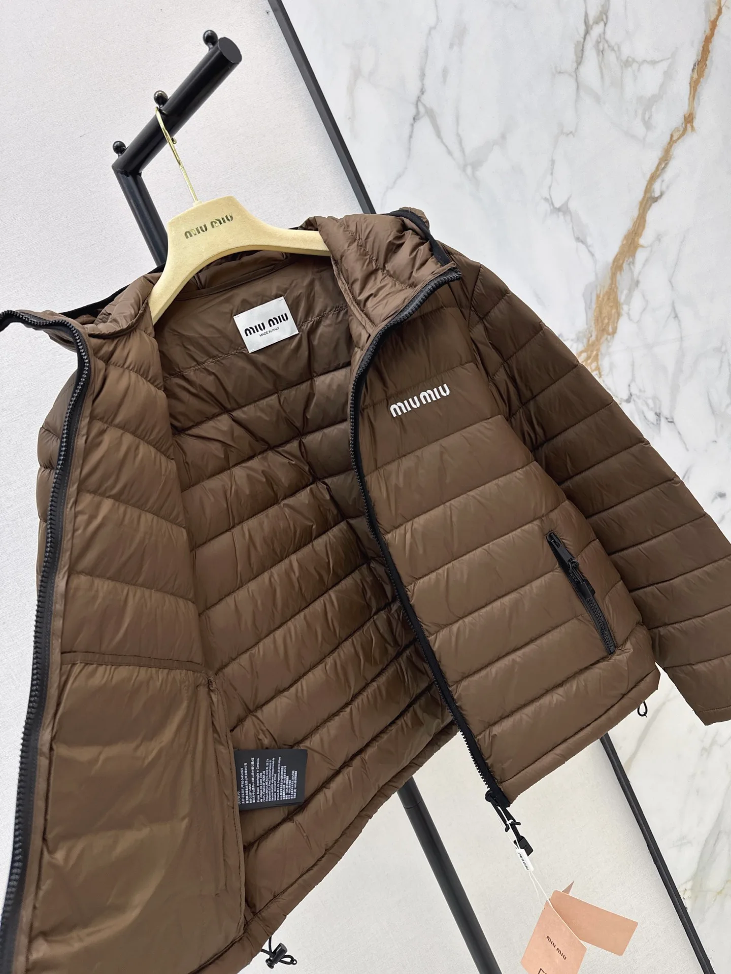 Куртки И Пуховики Женские Miu Miu 18537721