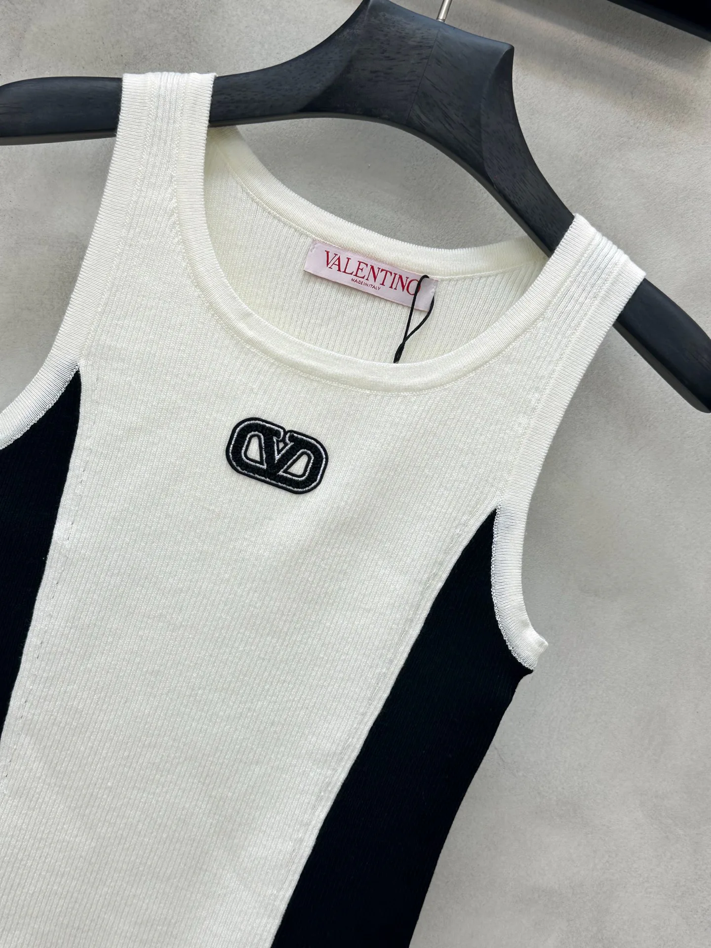 Жилеты Женские Valentino 11237153