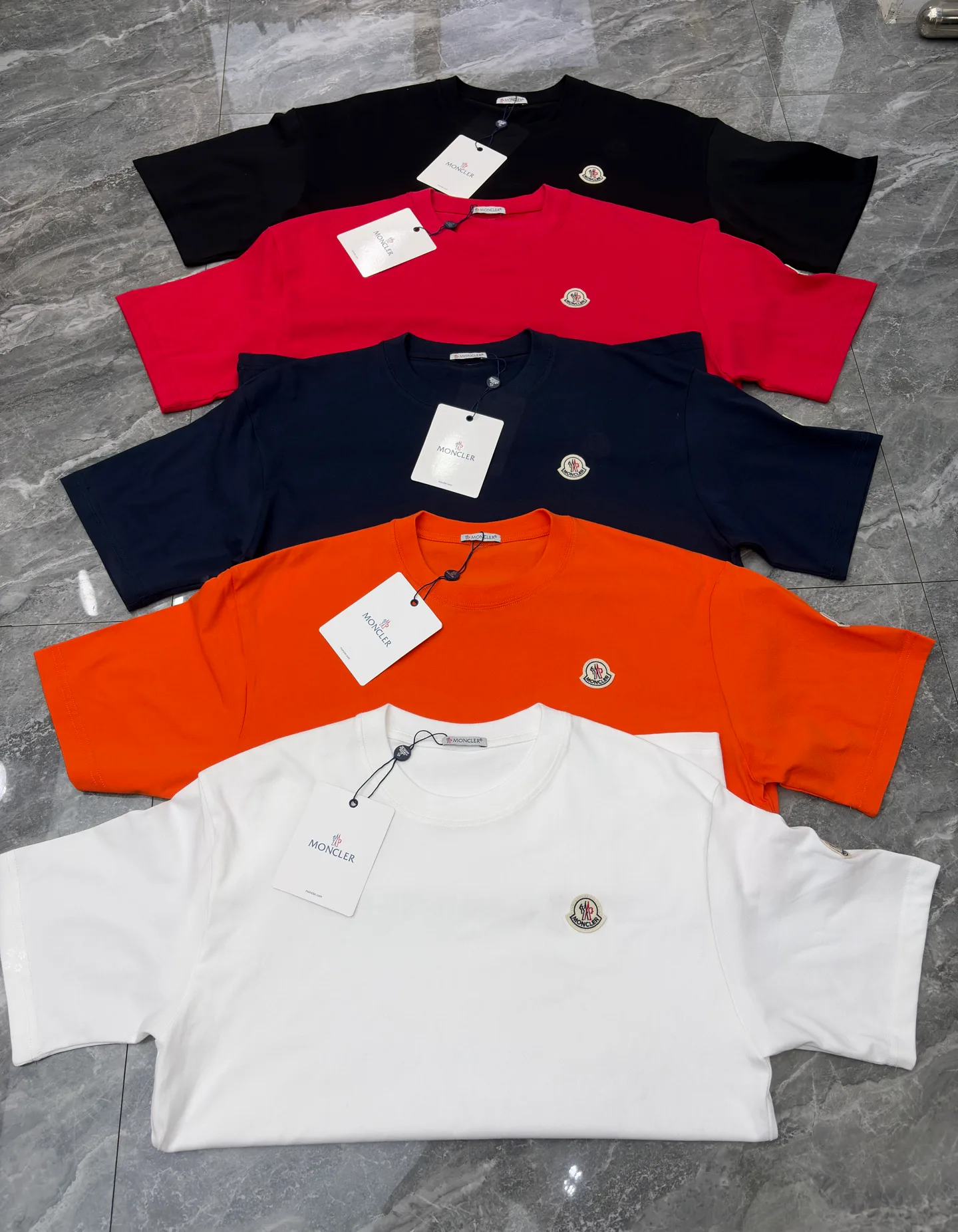 Футболки Женские Moncler 11239190
