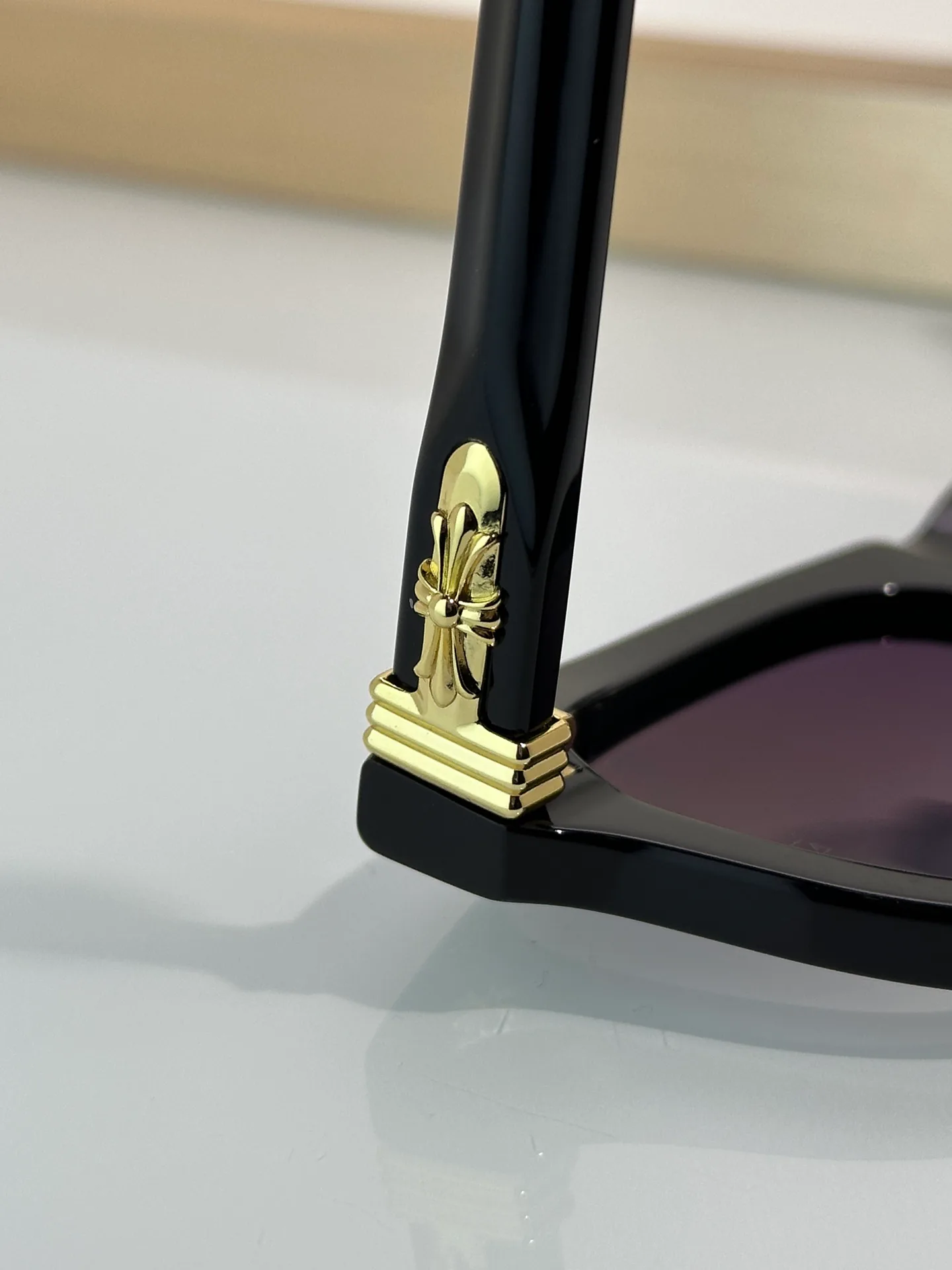 Очки Chrome Hearts 3033980