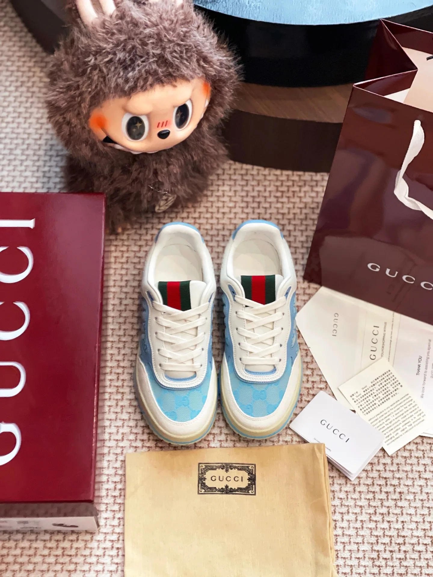Кроссовки Женские Gucci 10477218