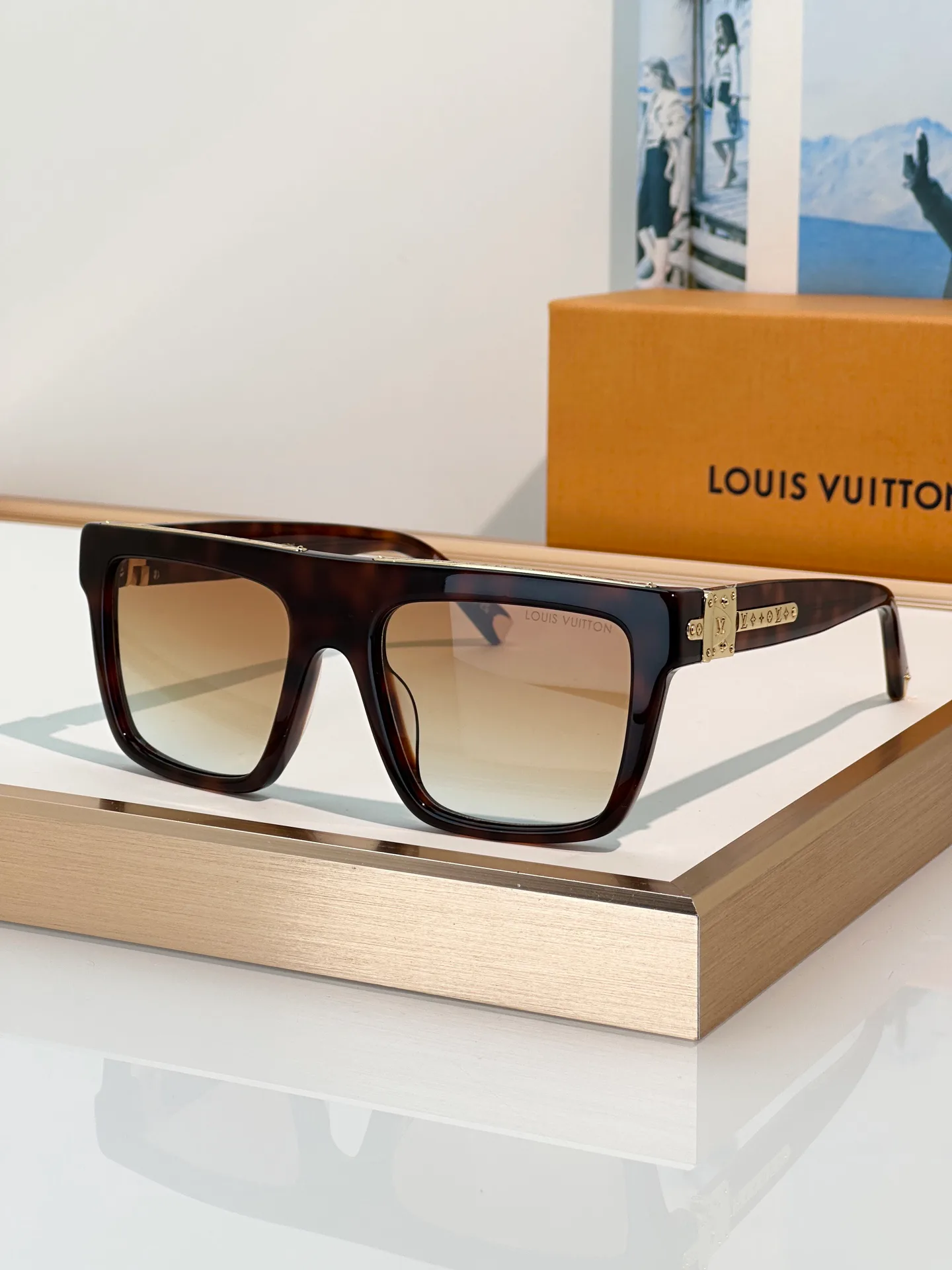 Очки Louis Vuitton 18520259