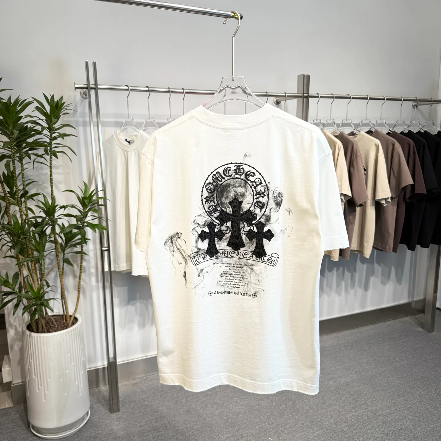 Футболки Женские Chrome Hearts 5082316