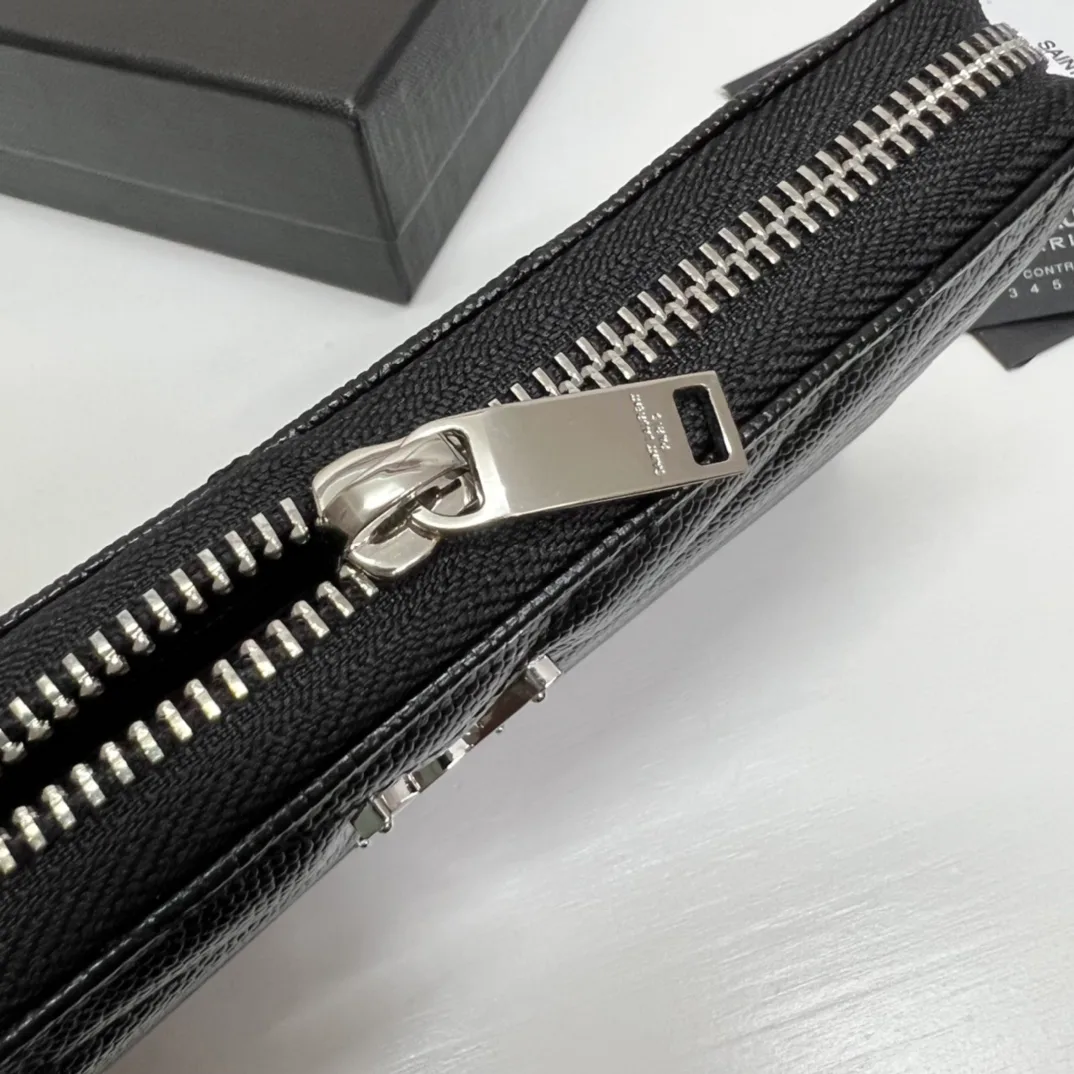 Клатчи Женские Saint Laurent 405319