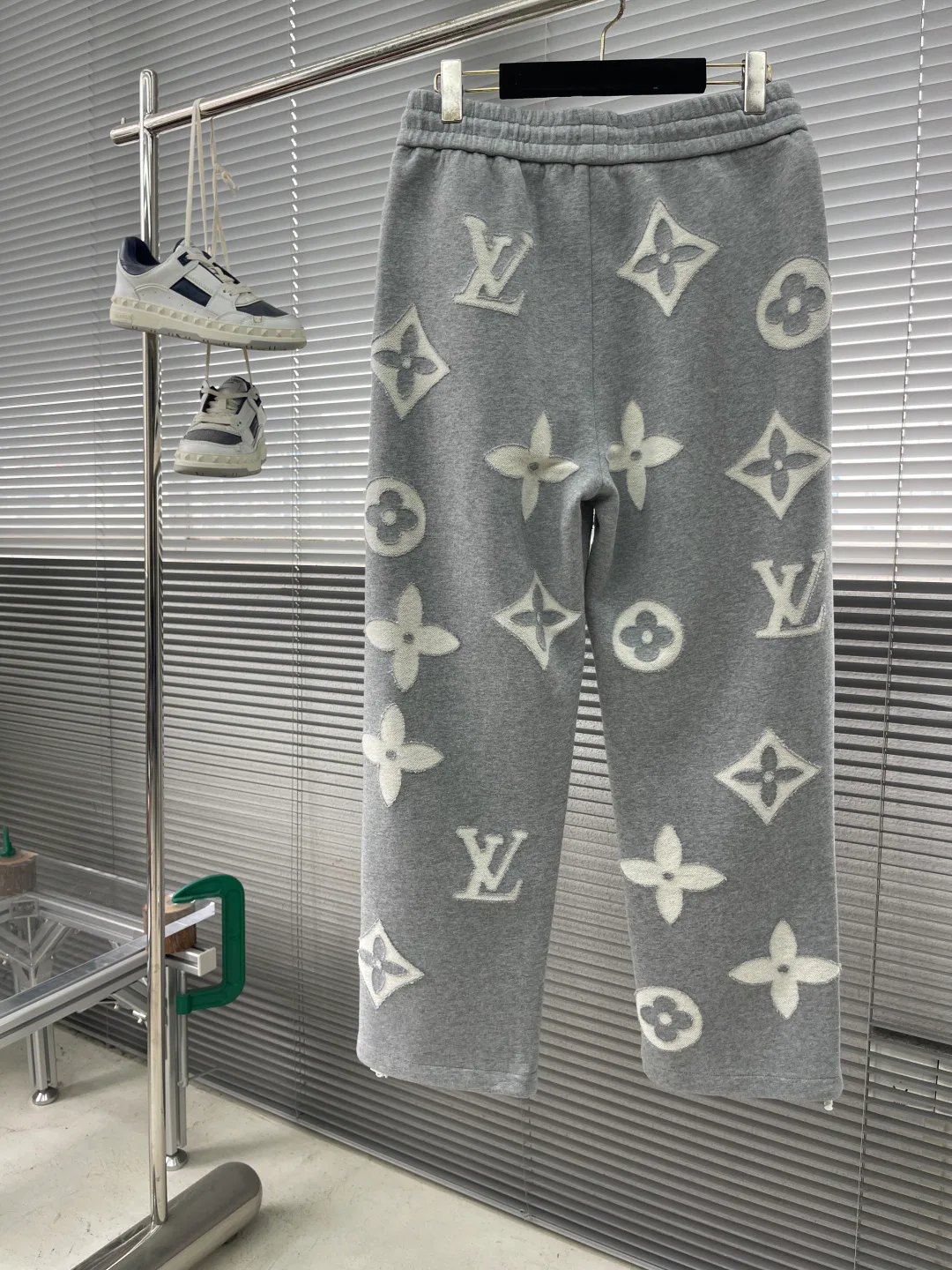 Брюки Мужские Louis Vuitton 1597438