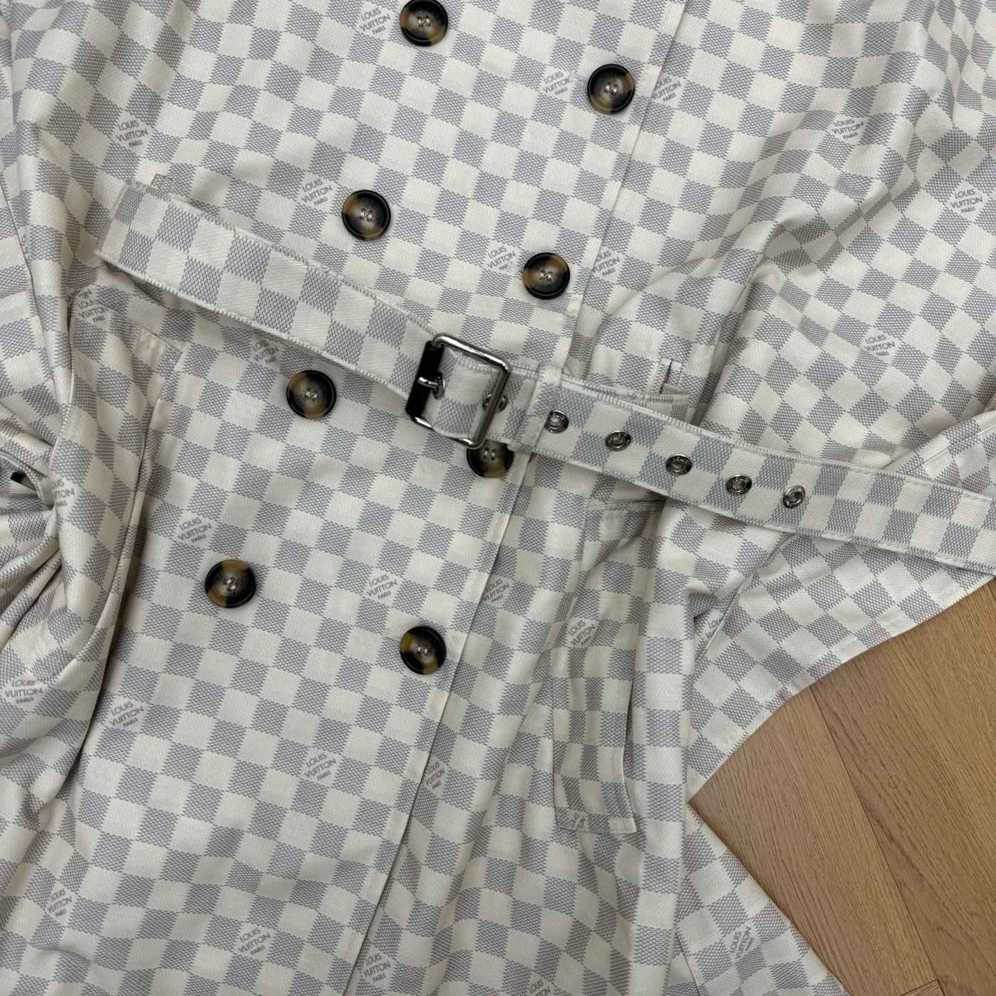 Тренчи Женские Louis Vuitton 18348263