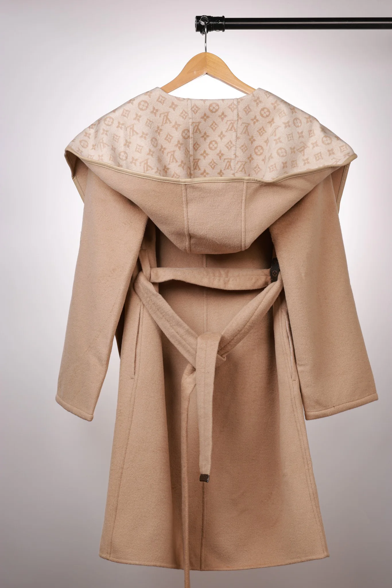 Пальто Женские Louis Vuitton 92626