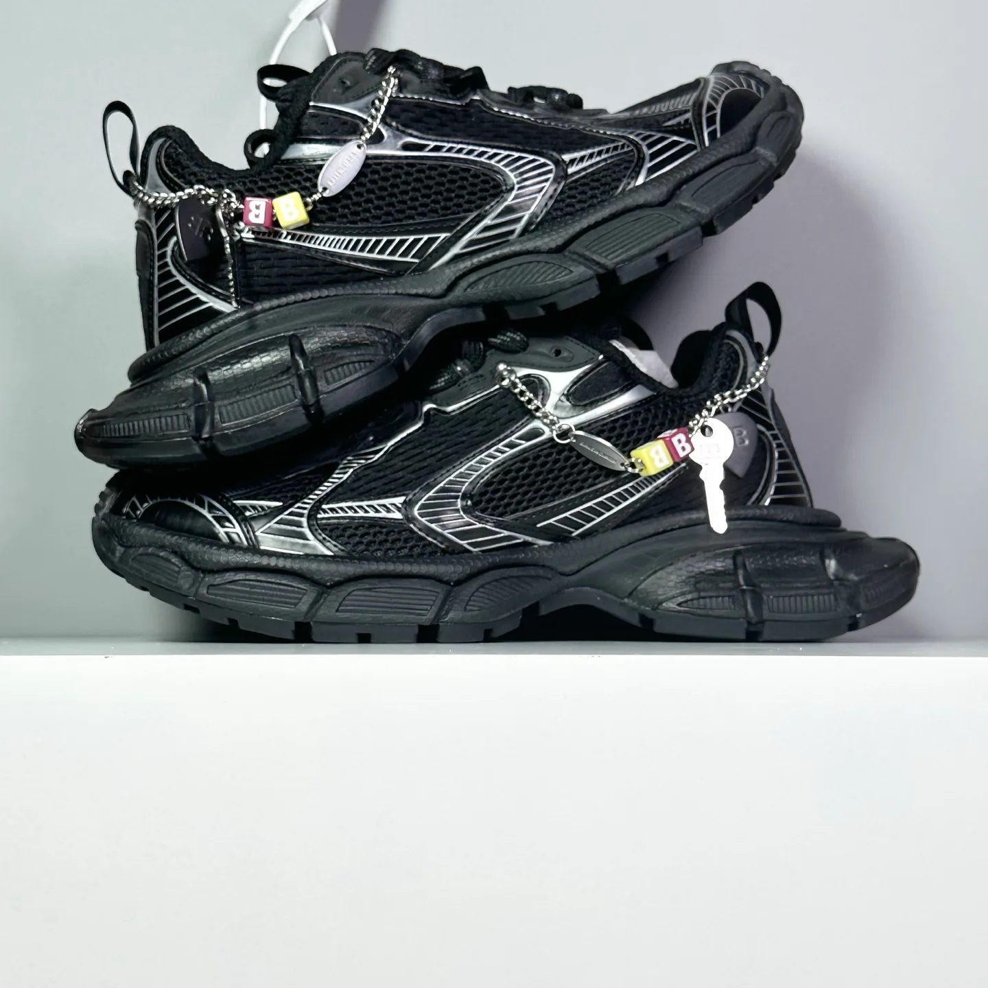 Кроссовки Женские Balenciaga 17214162