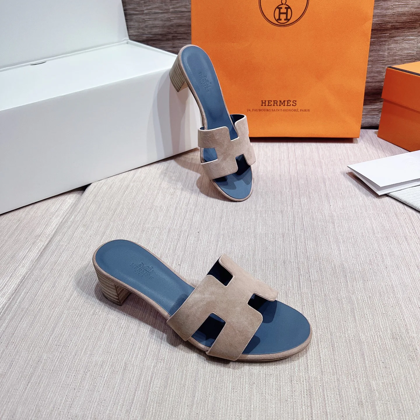 Босоножки Женские Hermes 17749534