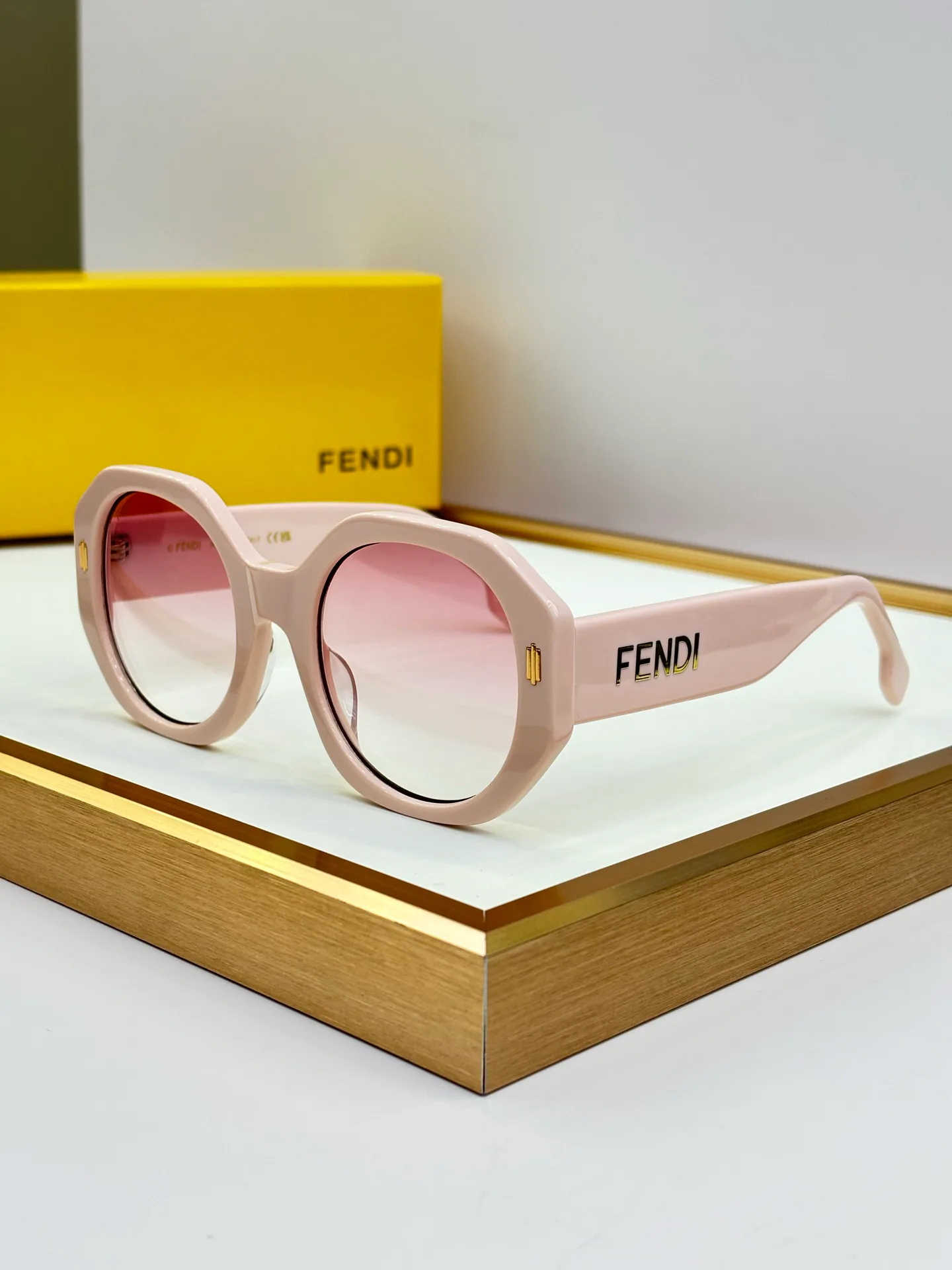 Очки Fendi 280023