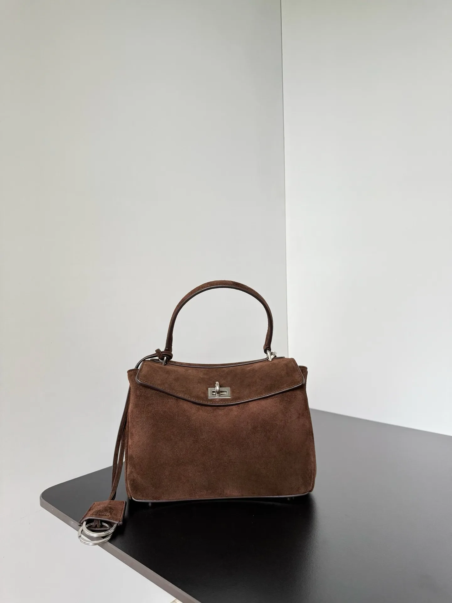 Сумки На Ремне Женские Balenciaga 11872204