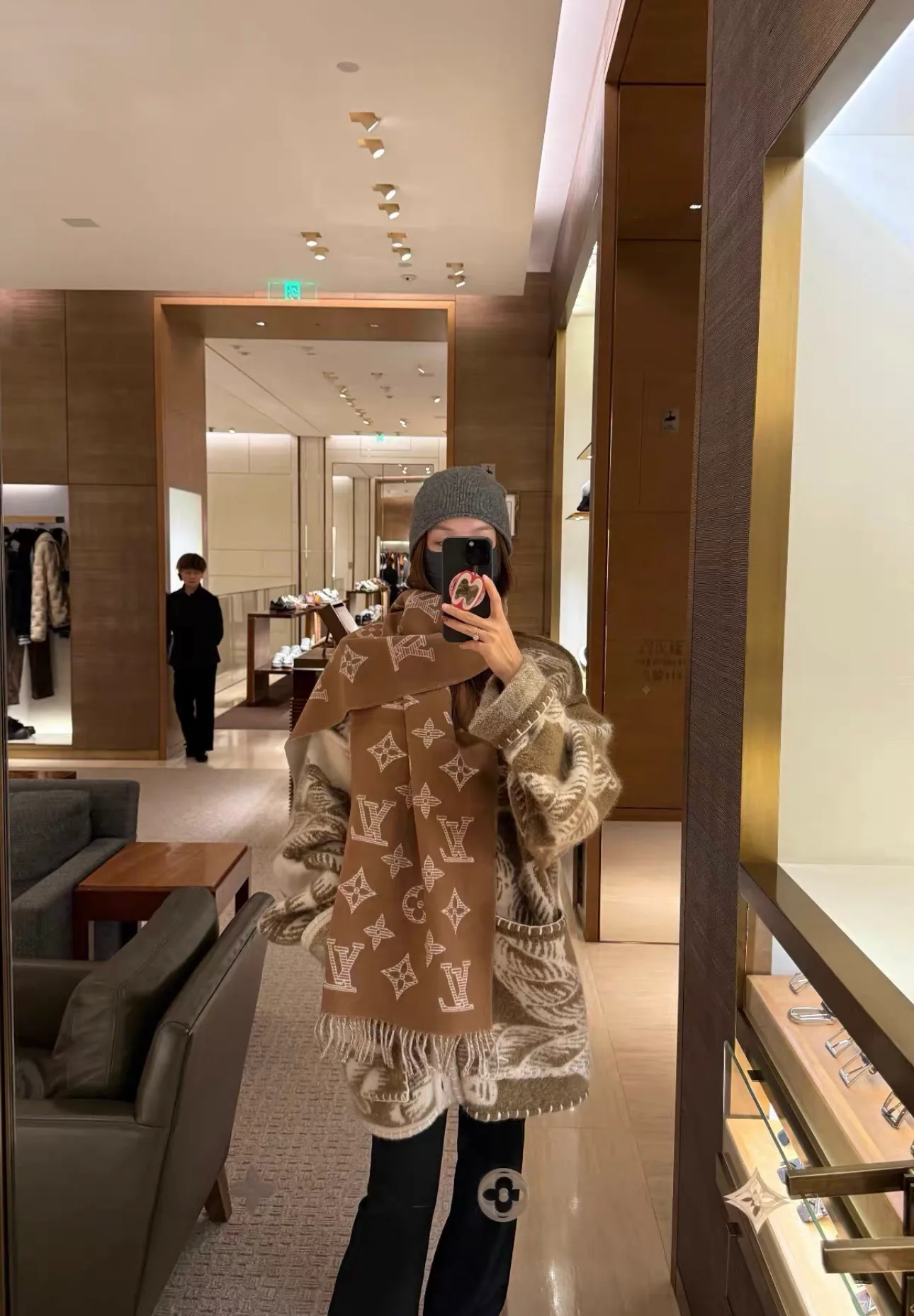 Шарфы Louis Vuitton 18275093