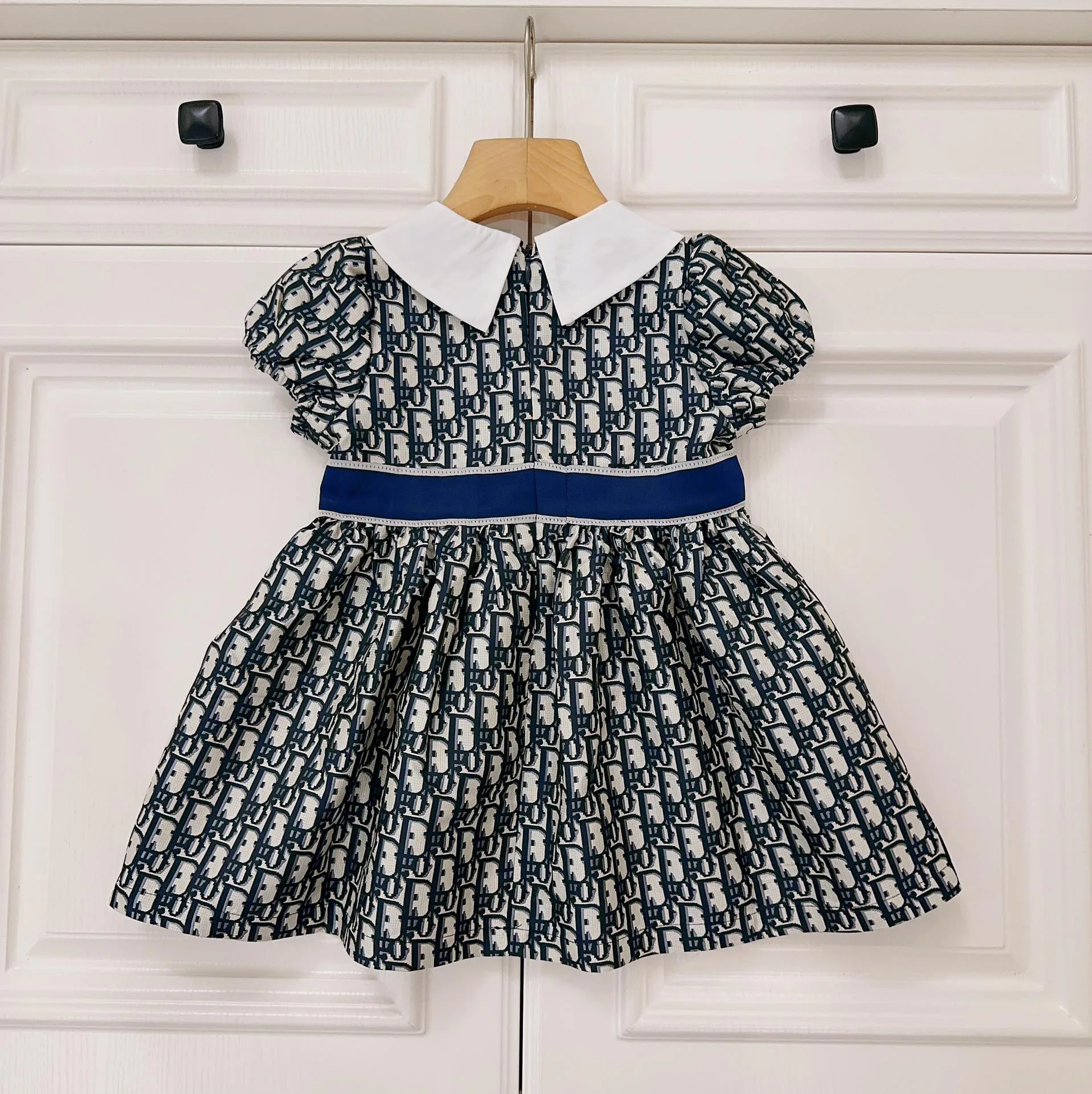 Платья Женские Christian Dior 7508