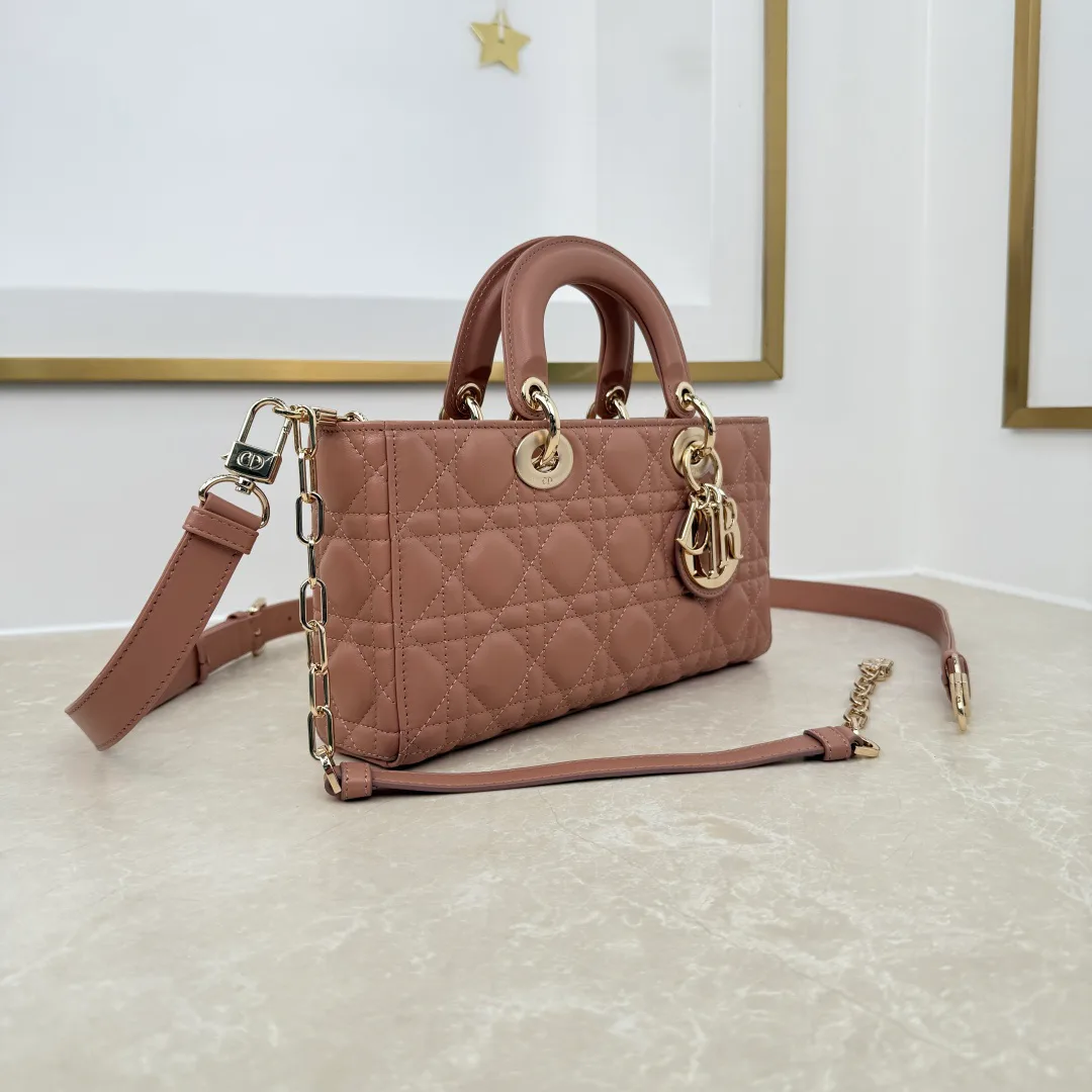 Классические Сумки Женские Christian Dior 18187862