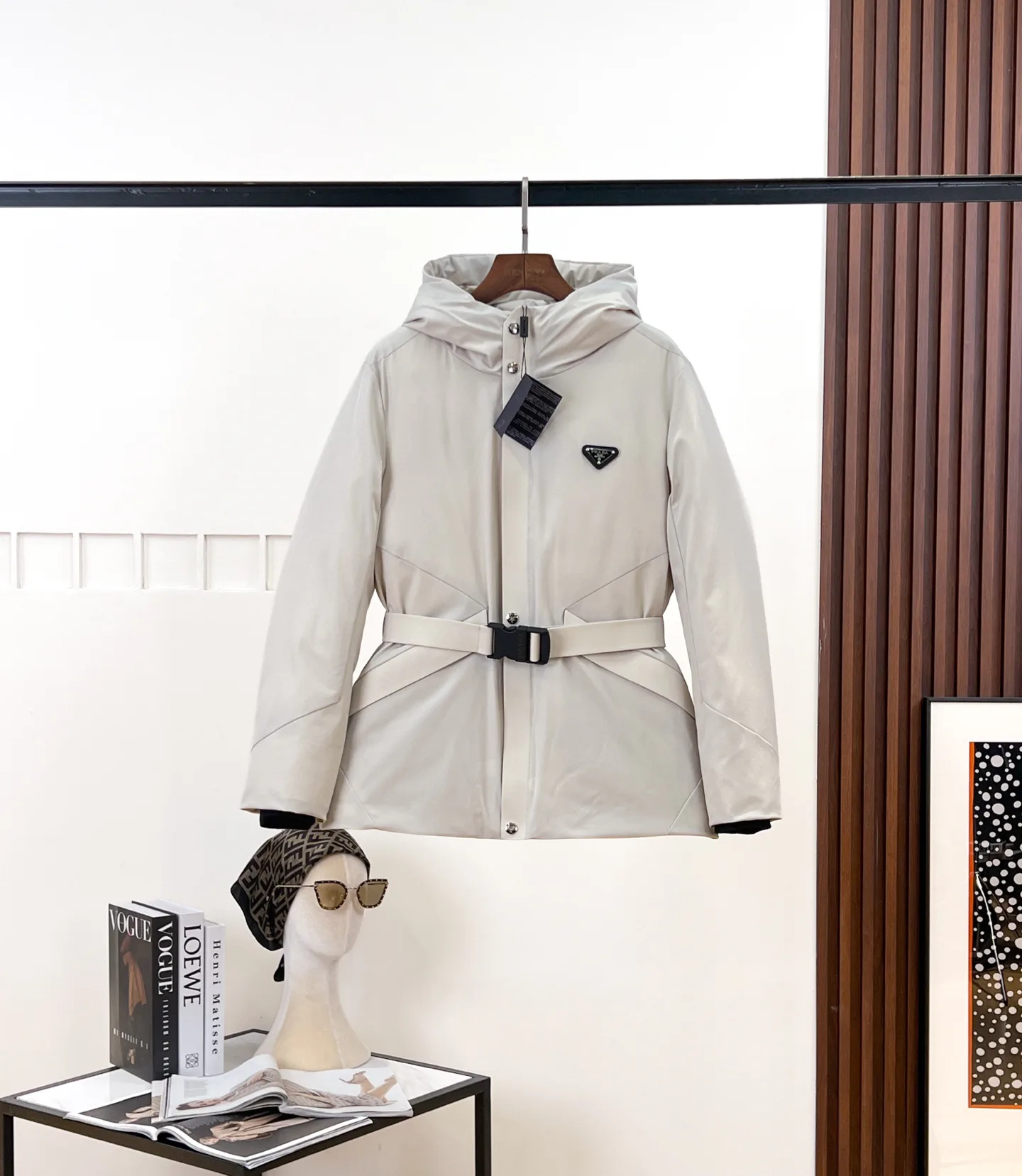 Куртки И Пуховики Женские Prada 19813449
