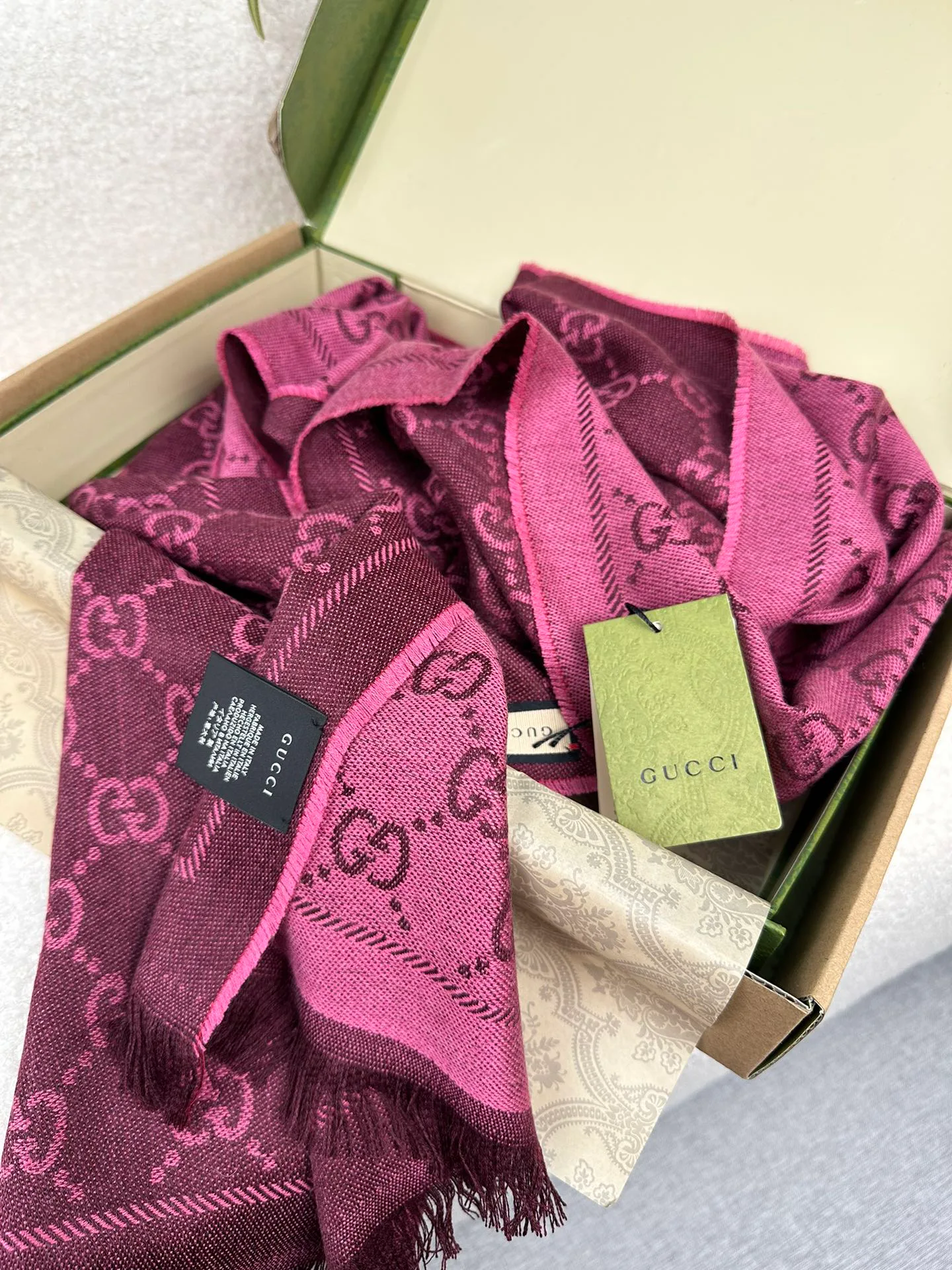 Шарфы Gucci 752747