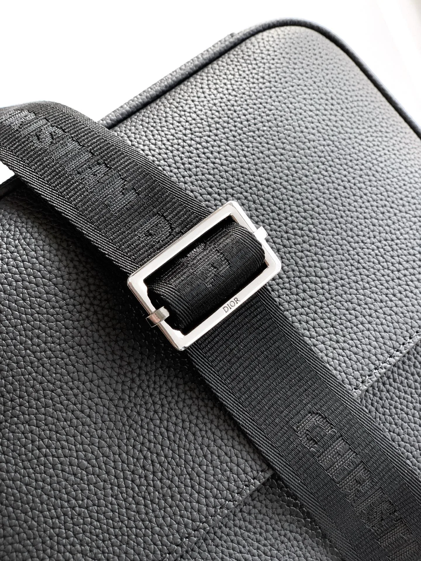 Поясные Сумки Мужские Christian Dior 549568