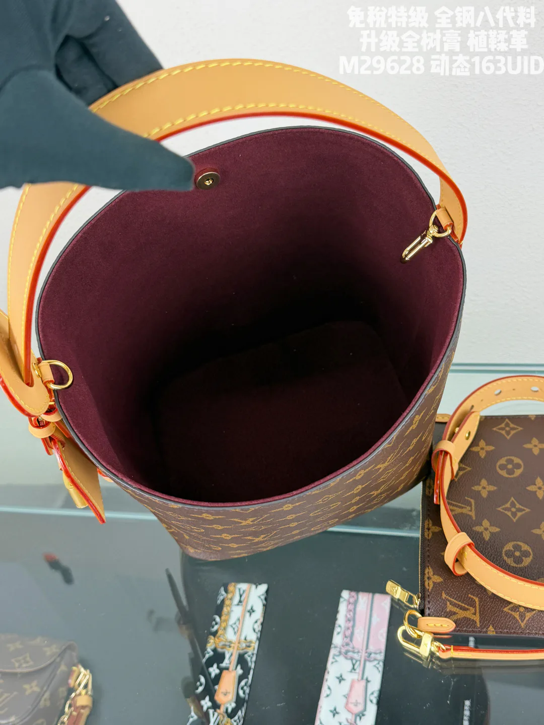 Классические Сумки Женские Louis Vuitton 17999777