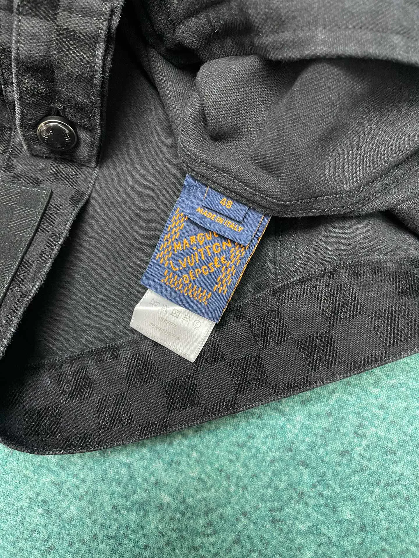 Куртки И Пуховики Мужские Louis Vuitton 26354