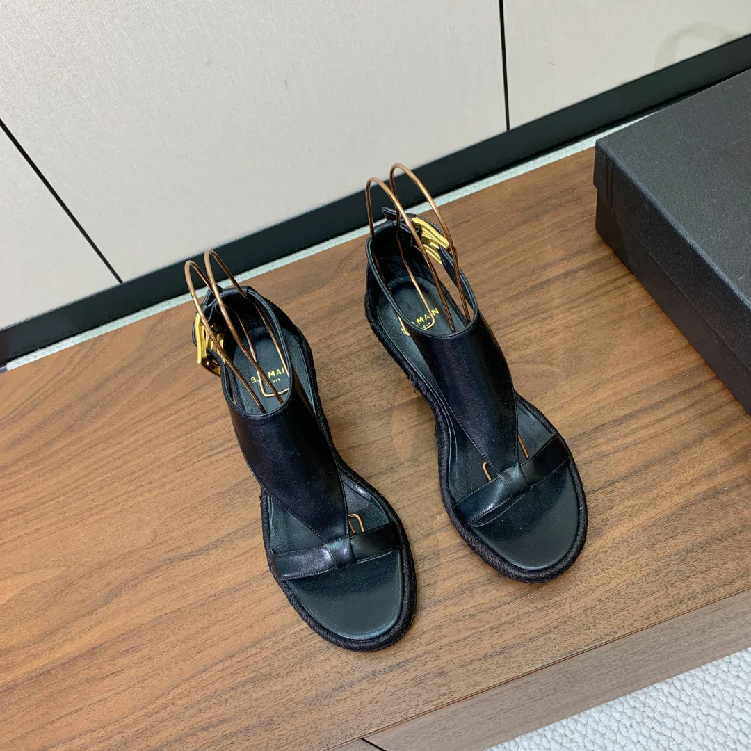 Босоножки Женские Balmain 11886647