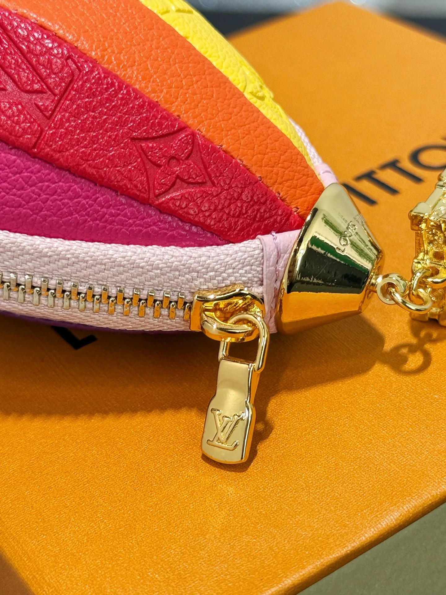Ключницы Louis Vuitton 1260126