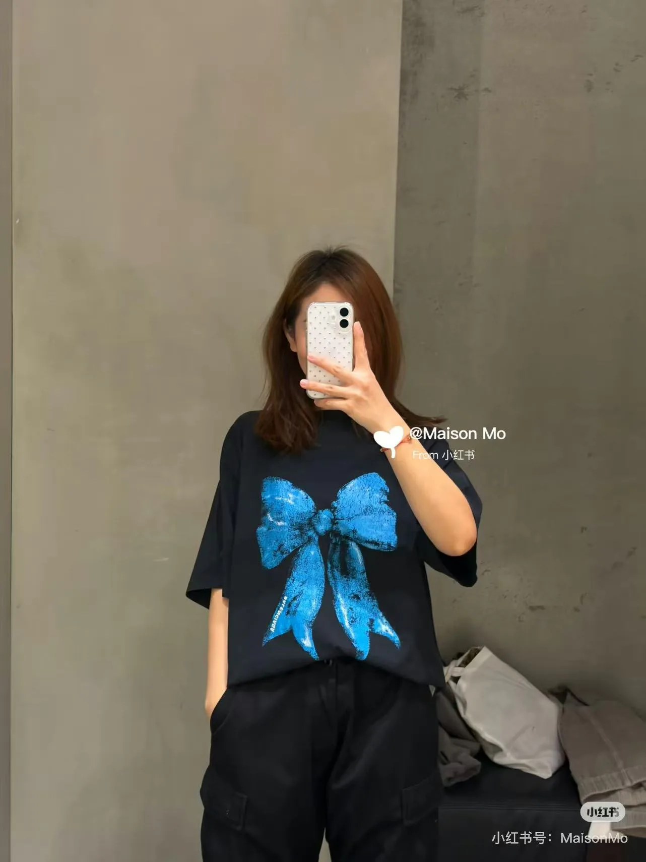 Футболки Женские Balenciaga 12265989