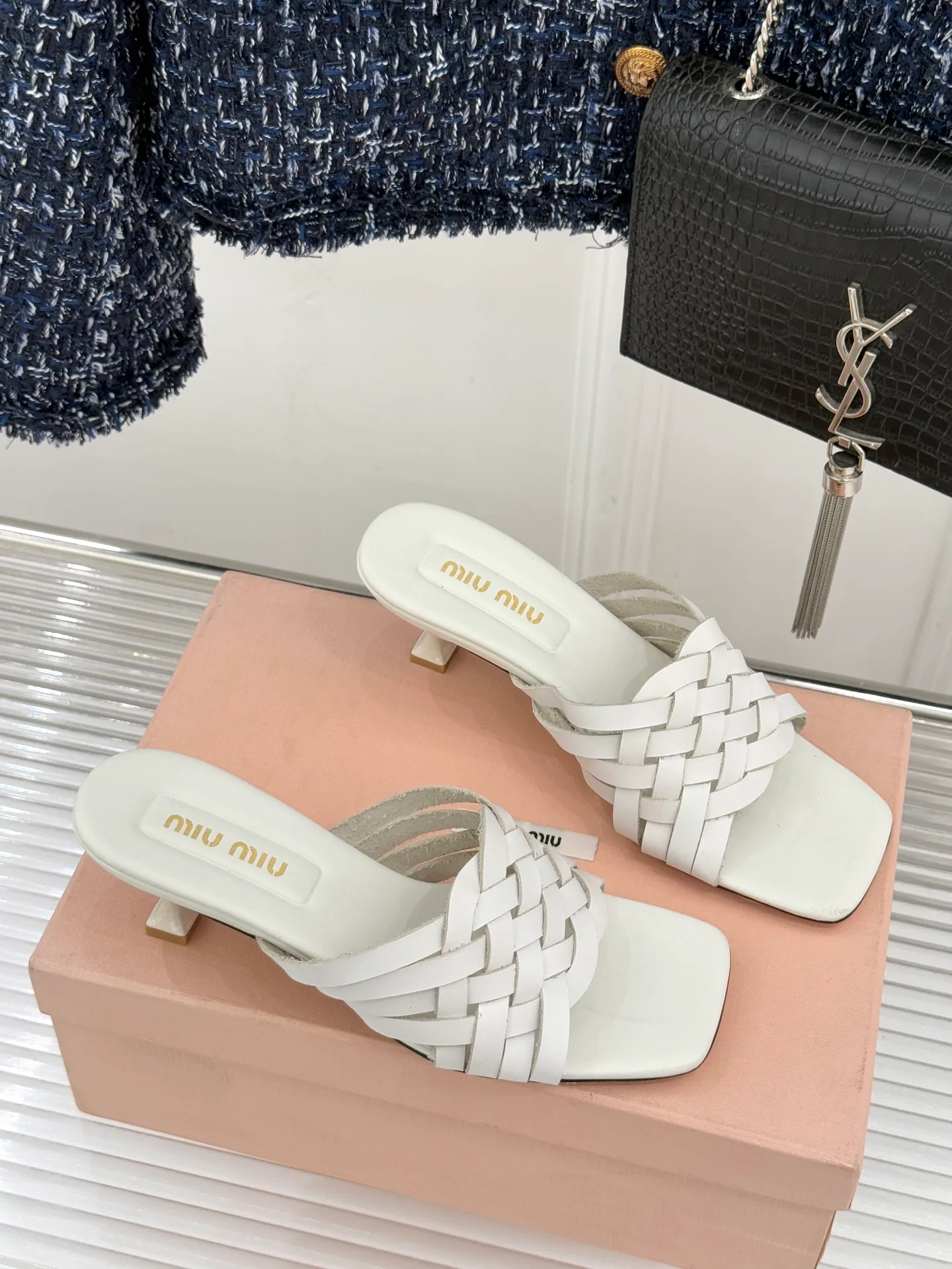 Шлепанцы Женские Miu Miu 11185311