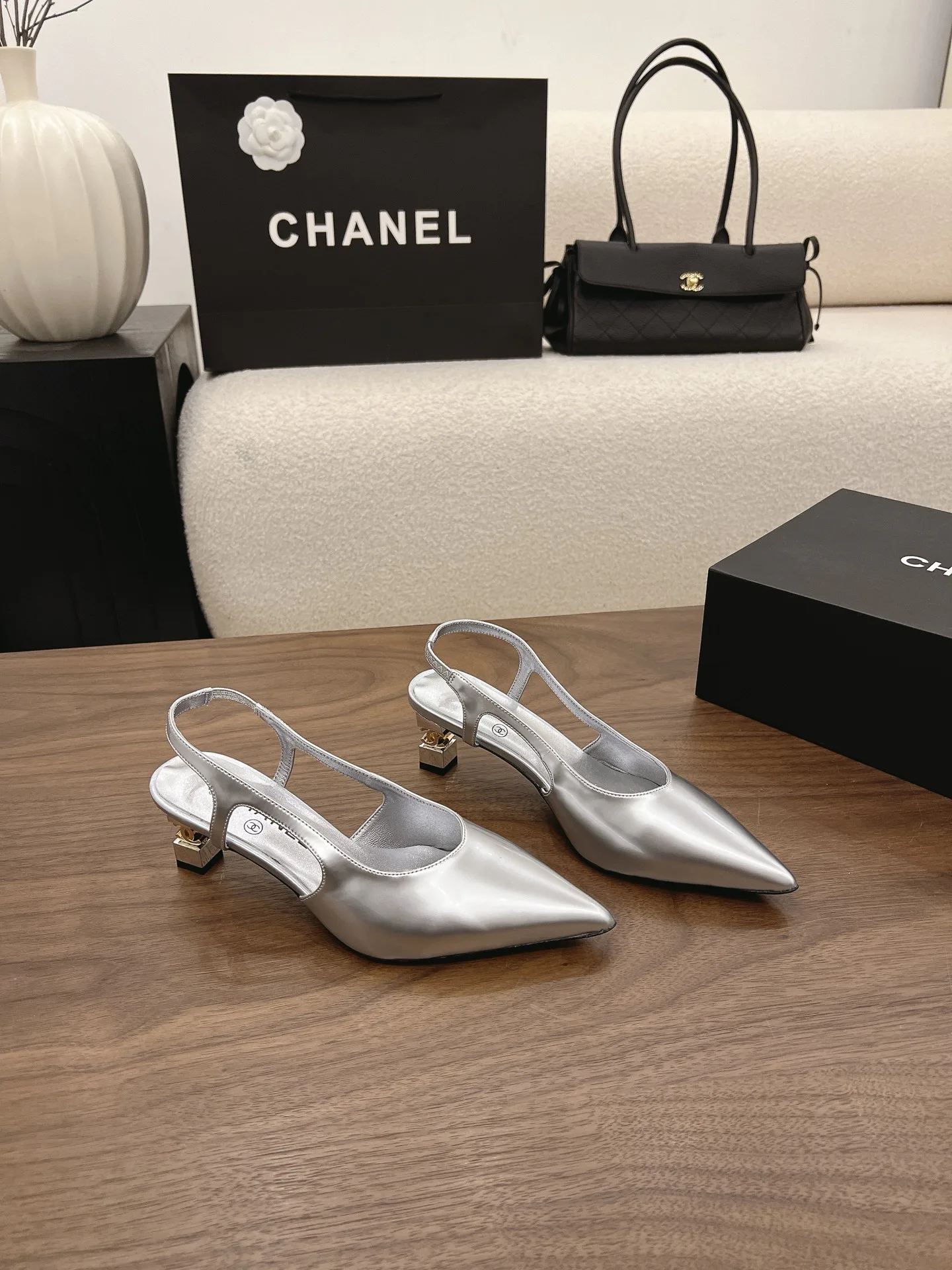 Туфли Женские Chanel 17342745
