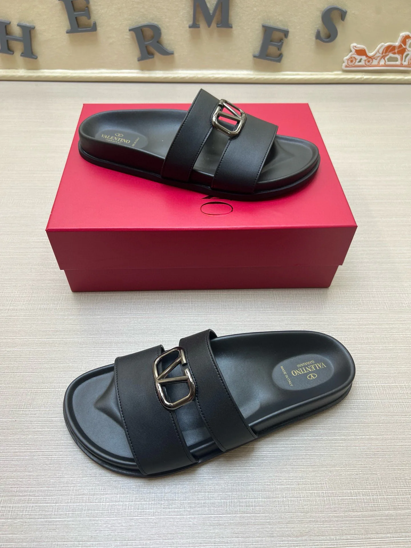 Шлепанцы Мужские Valentino 10646290