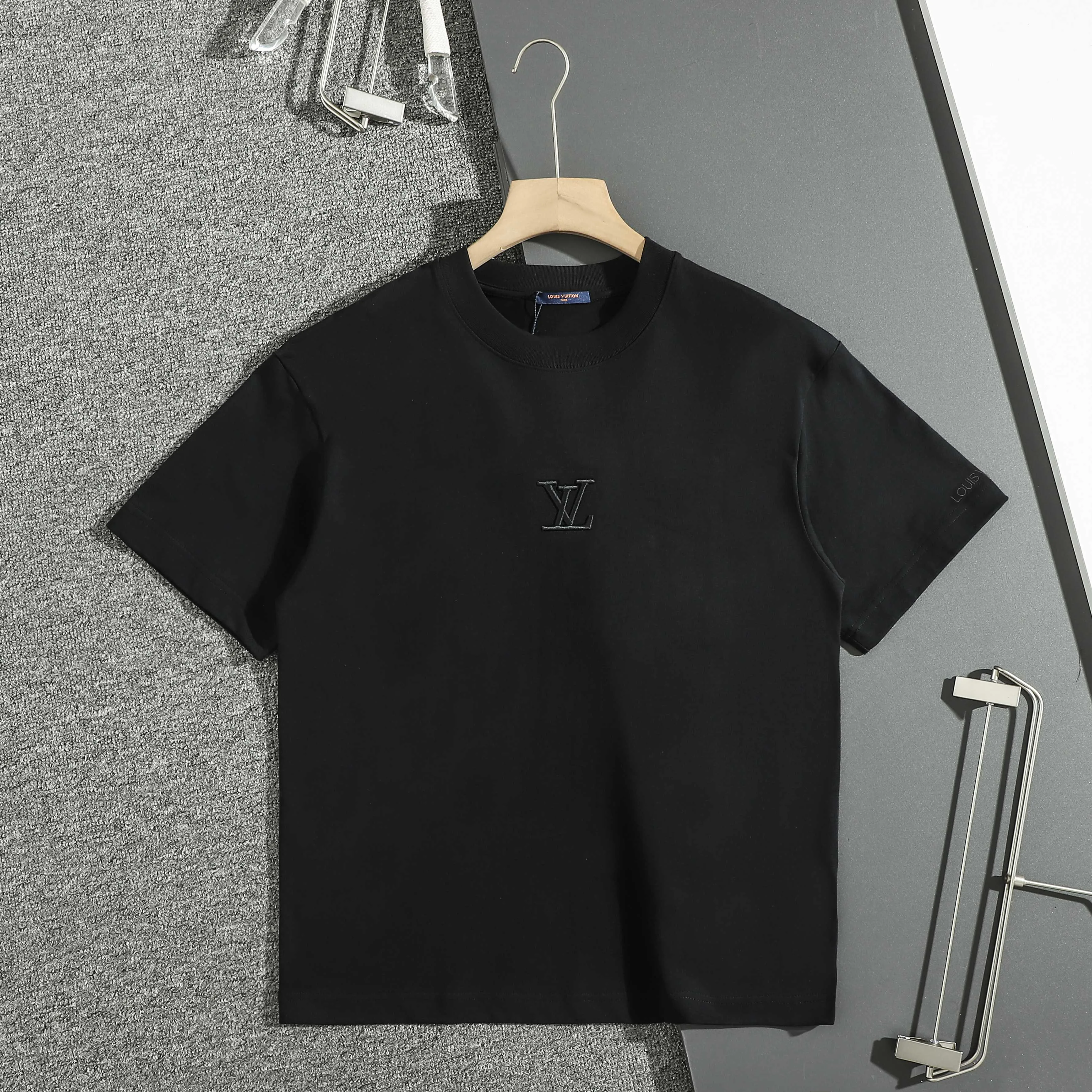 Футболки Женские Louis Vuitton 10542454