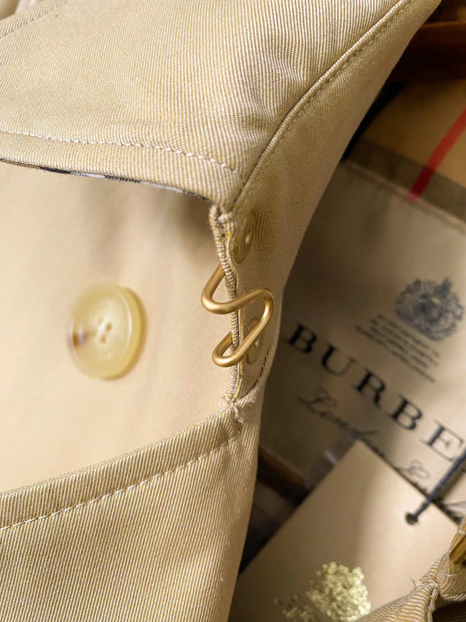 Тренчи Женские Burberry 18512899