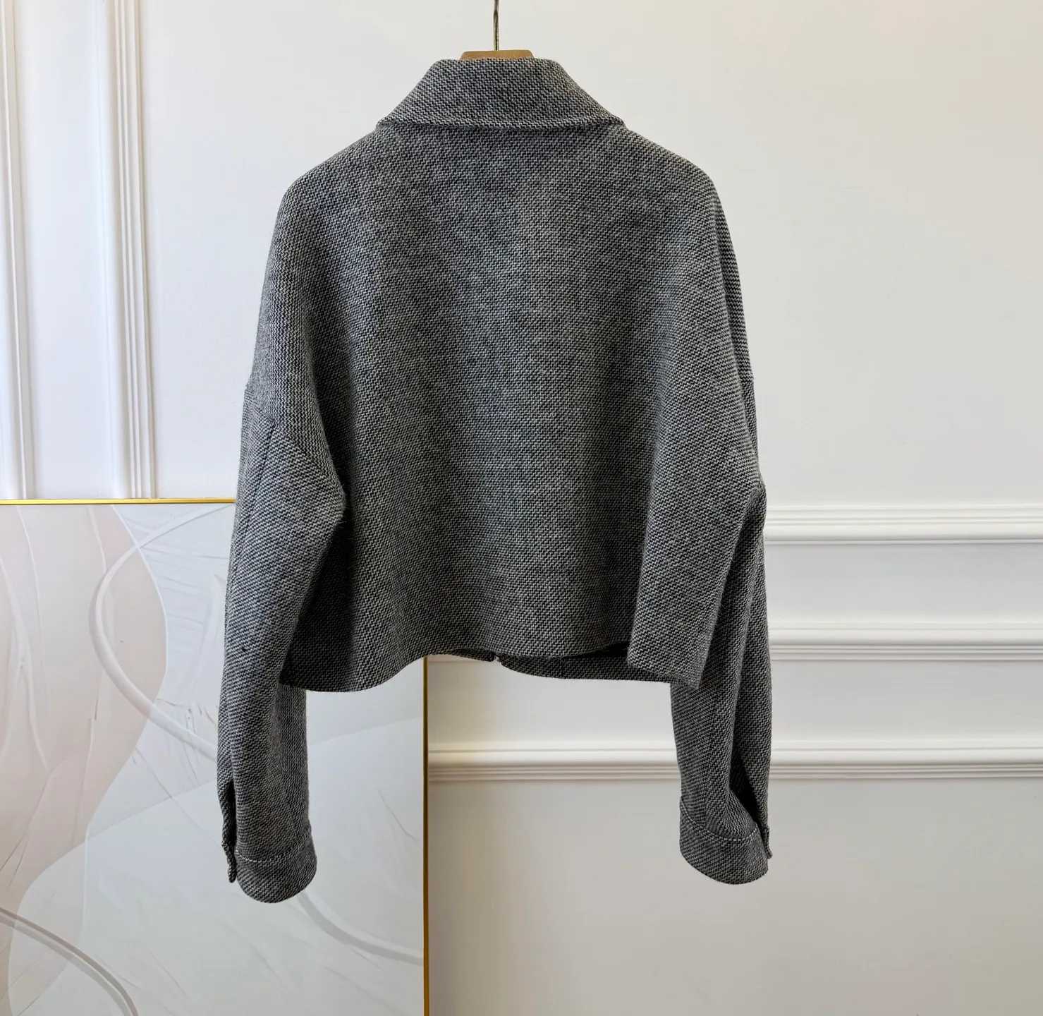 Куртки И Пуховики Женские Prada 18276383