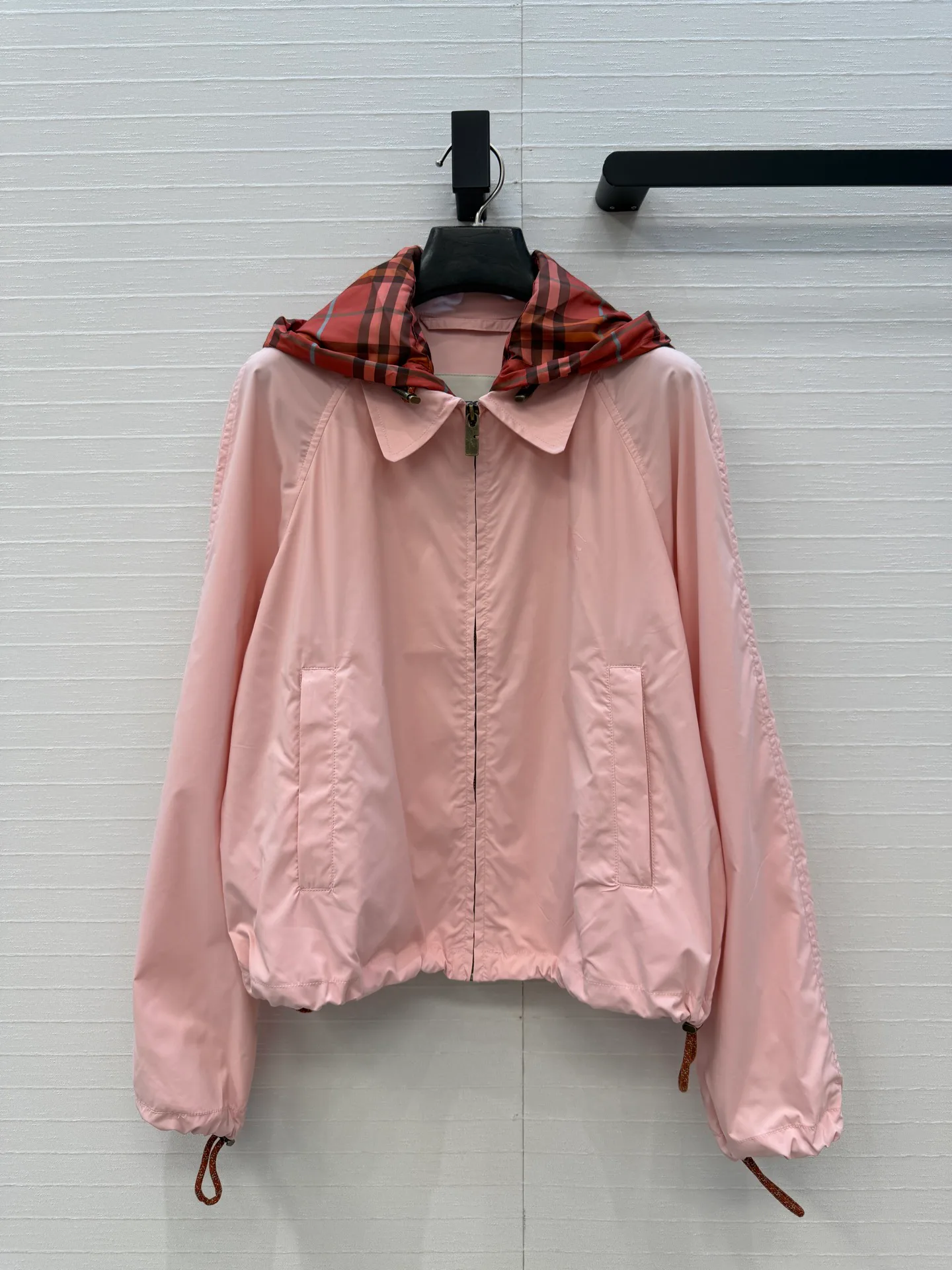 Куртки И Пуховики Женские Burberry 12093271