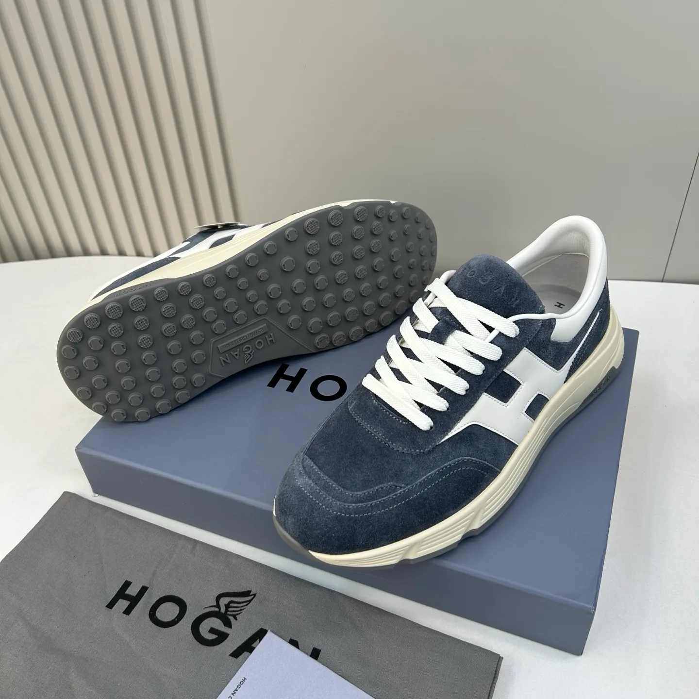 Кроссовки Мужские Hogan 17280329