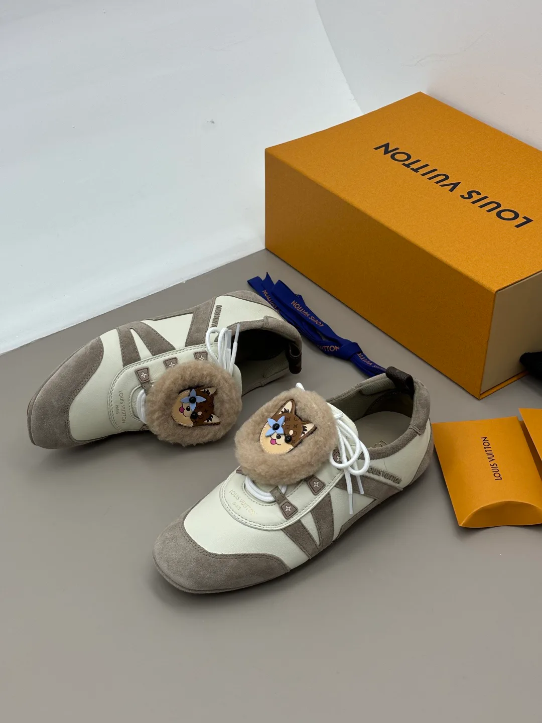 Кроссовки Женские Louis Vuitton 18006206