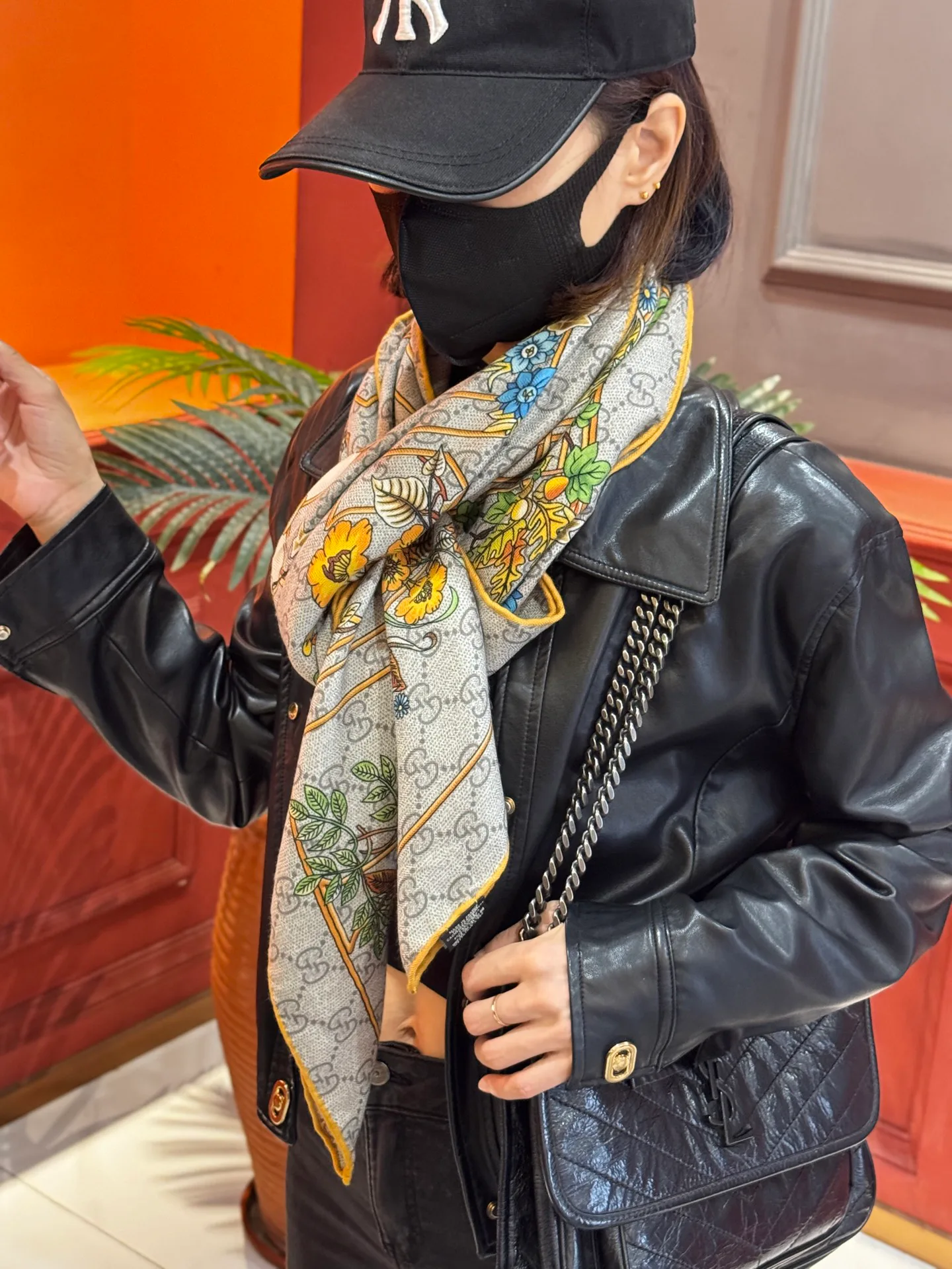 Шарфы Gucci 163733