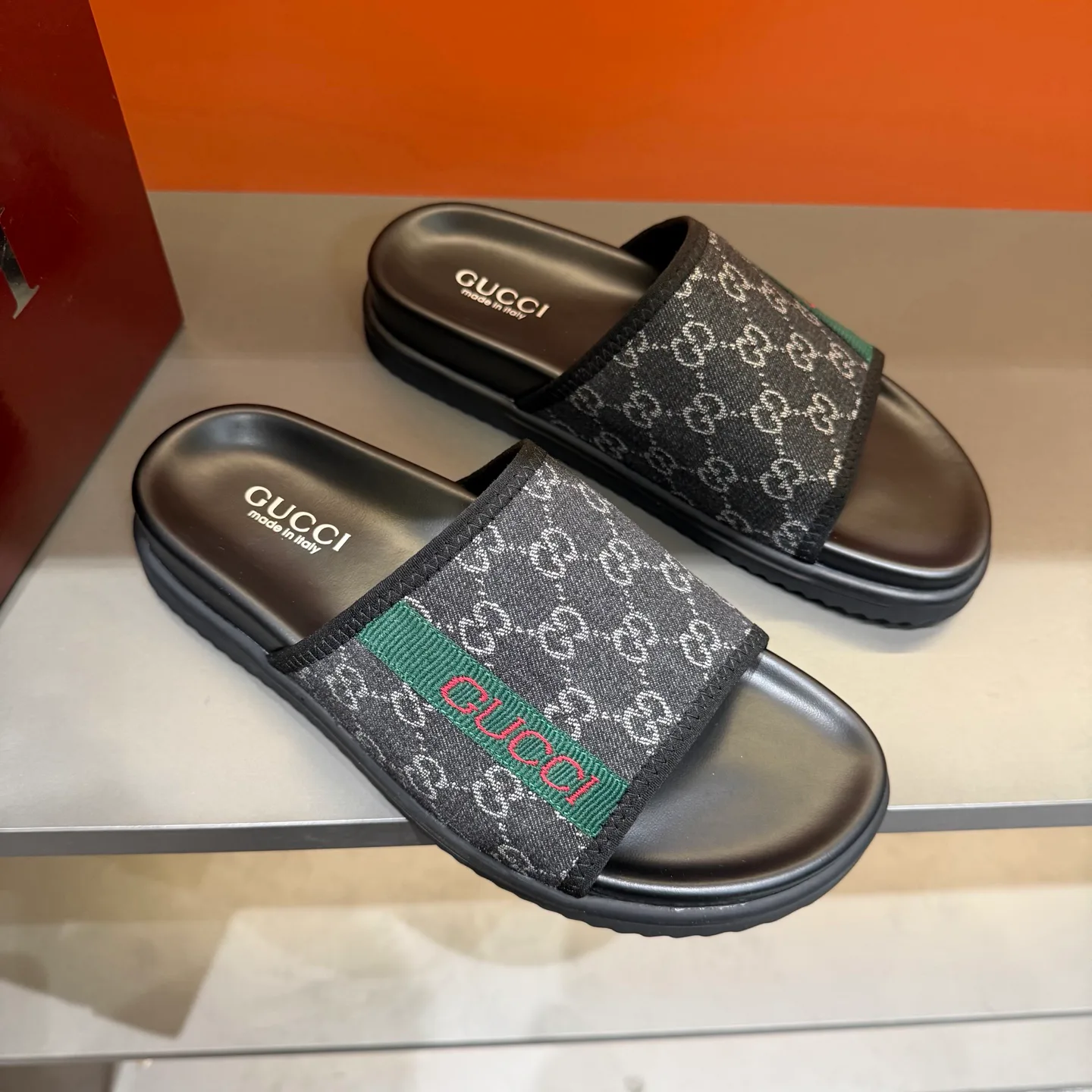 Шлепанцы Женские Gucci 9737072