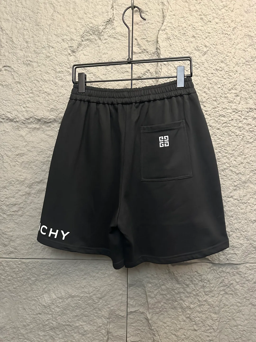 Шорты Женские Givenchy 12773392