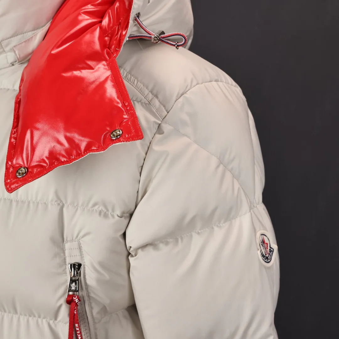 Куртки И Пуховики Женские Moncler 745333