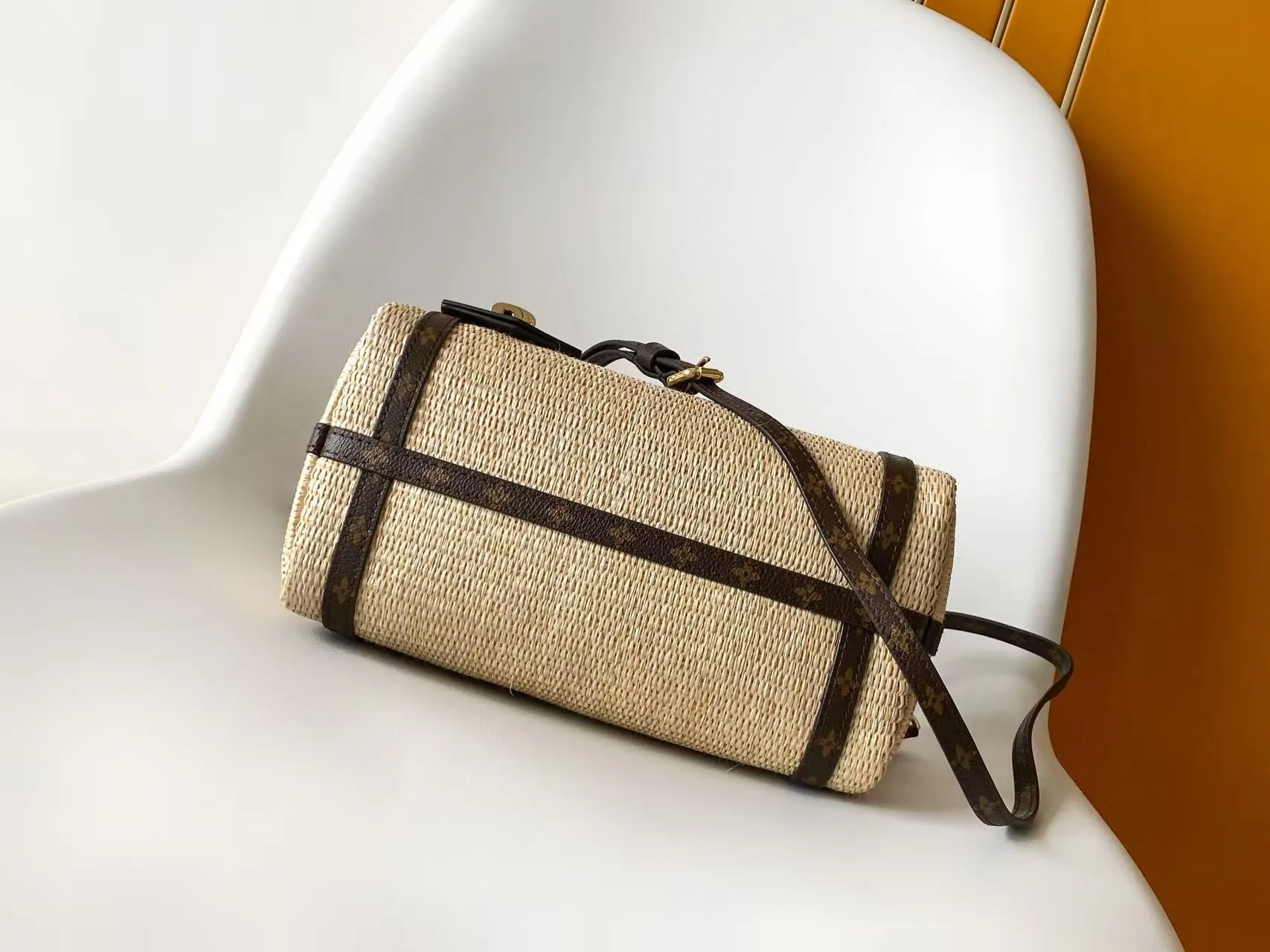 Классические Сумки Женские Louis Vuitton 17813549