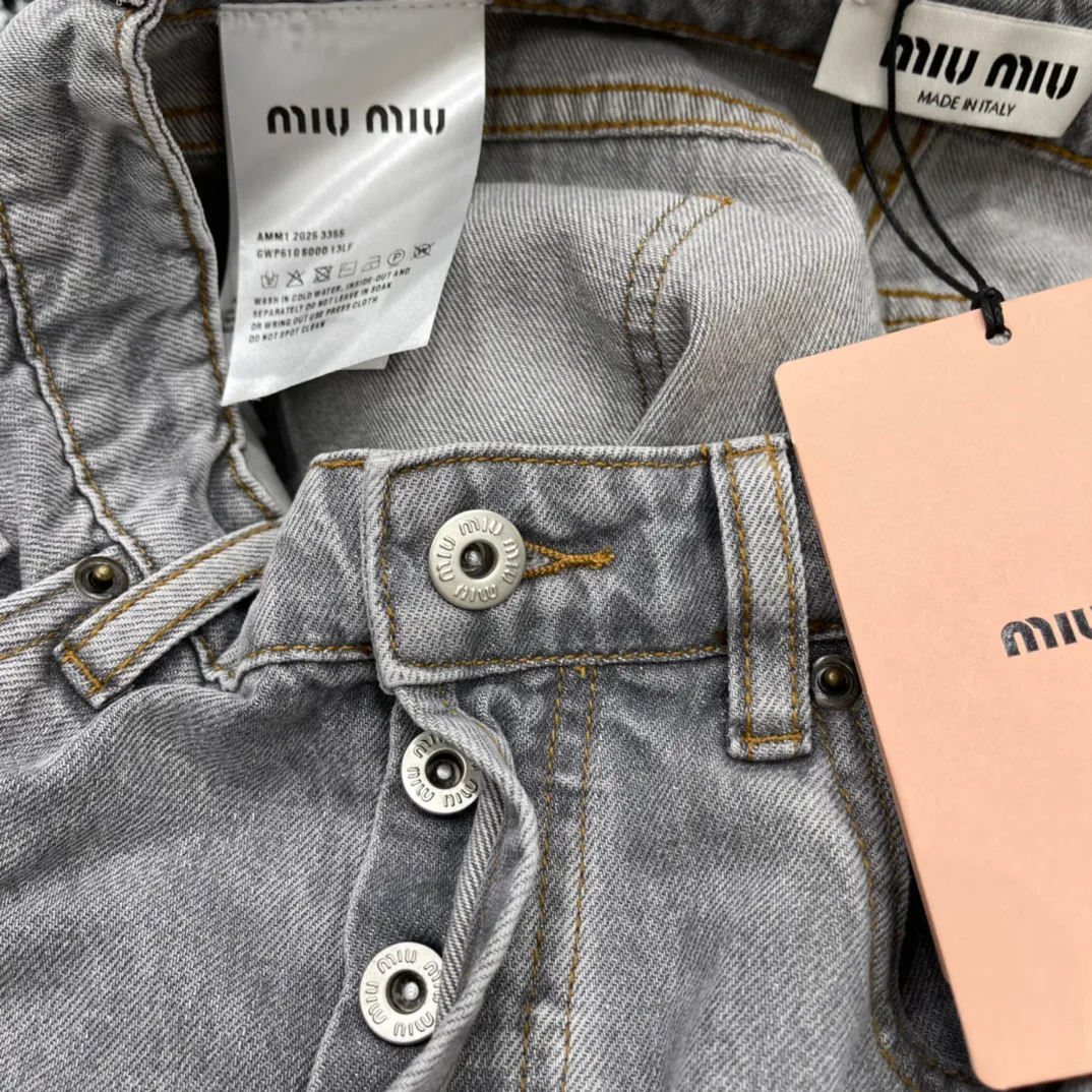 Джинсы Женские Miu Miu 13162618
