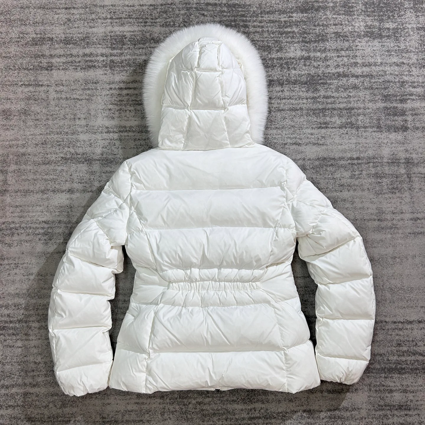 Куртки И Пуховики Женские Moncler 17892127