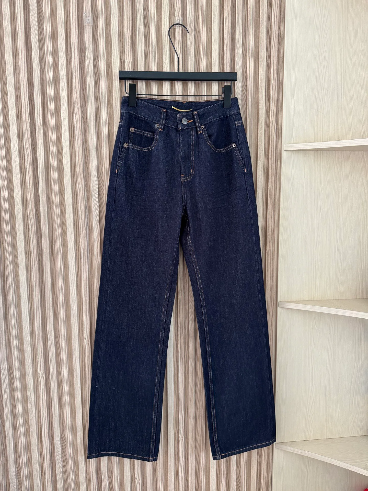 Джинсы Женские Saint Laurent 18743303