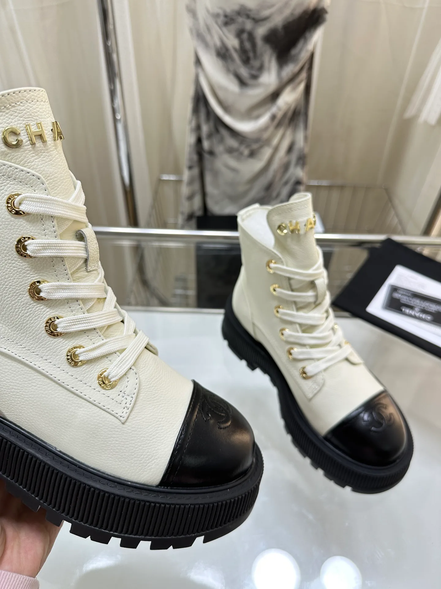 Ботинки Женские Chanel 244109