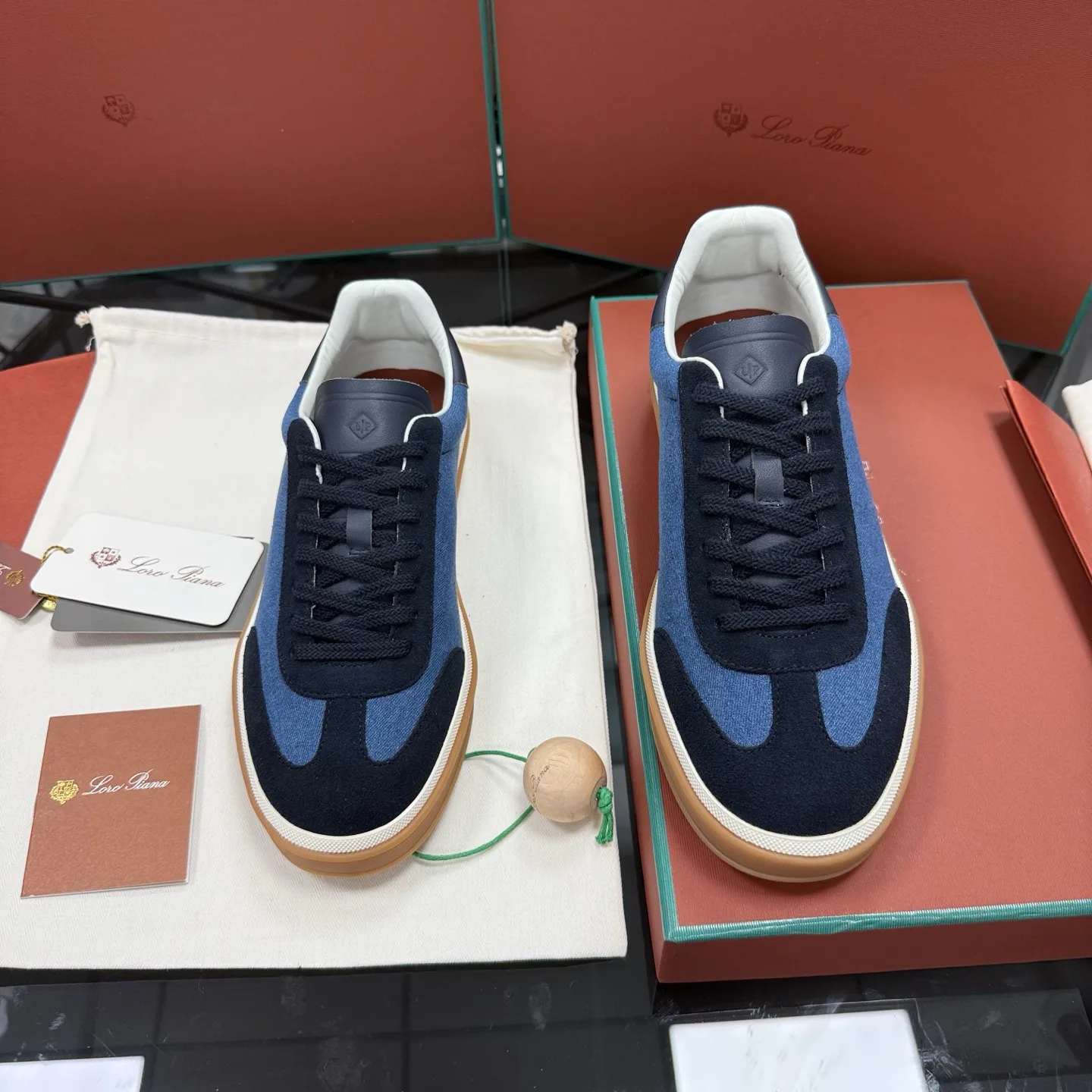 Кроссовки Женские Loro Piana 17955581