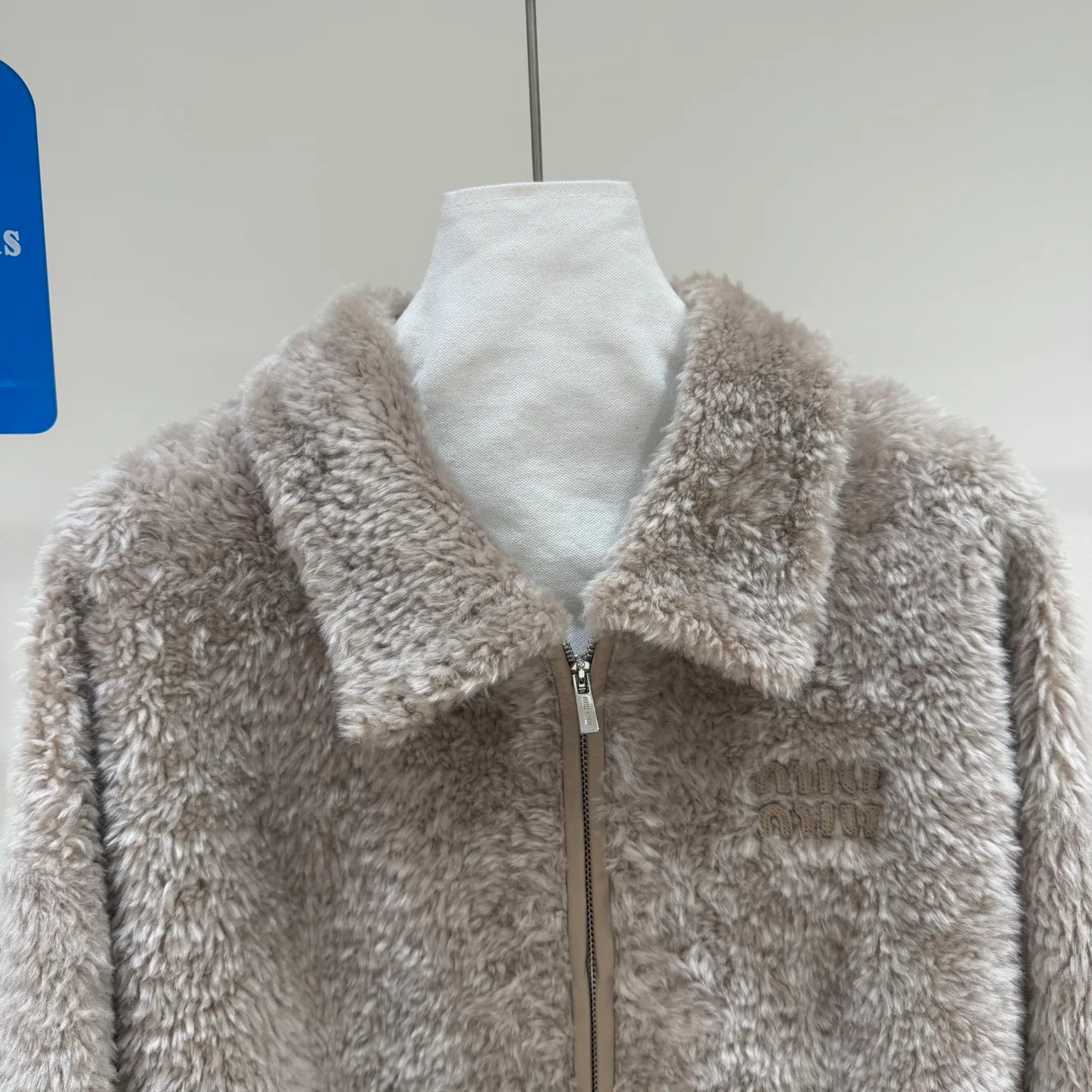 Кожаные Куртки И Дублёнки Женские Miu Miu 18601789