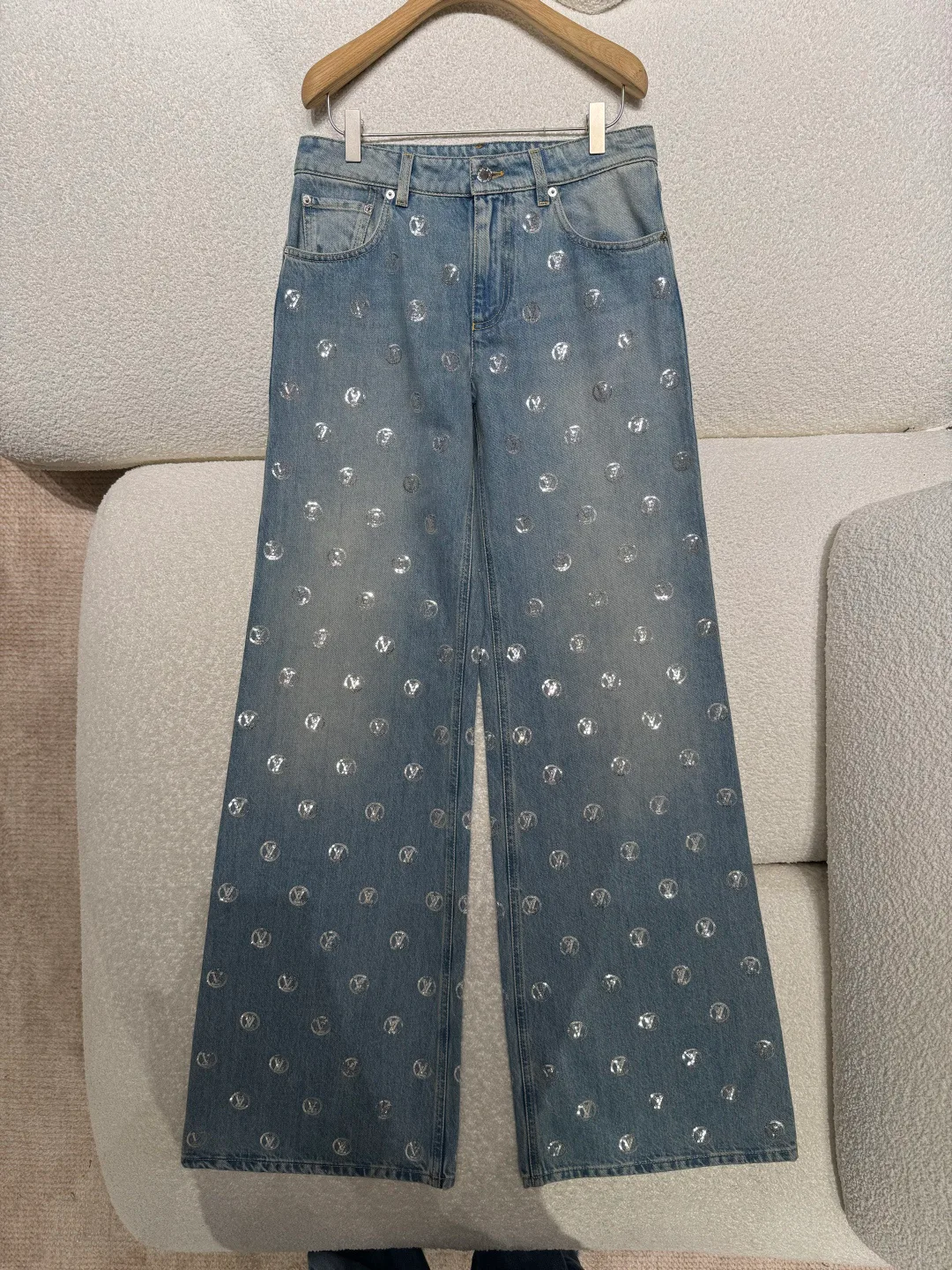 Джинсы Женские Louis Vuitton 12938686