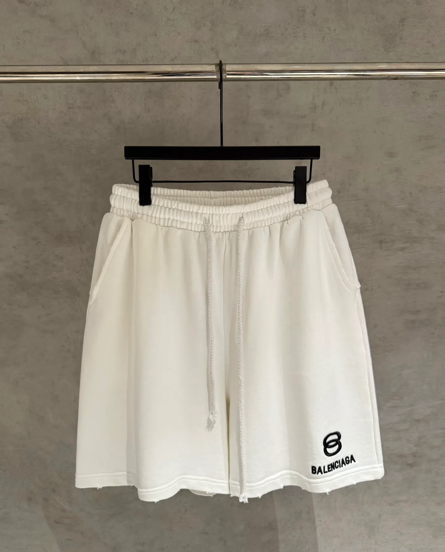 Шорты Мужские Balenciaga 17126744