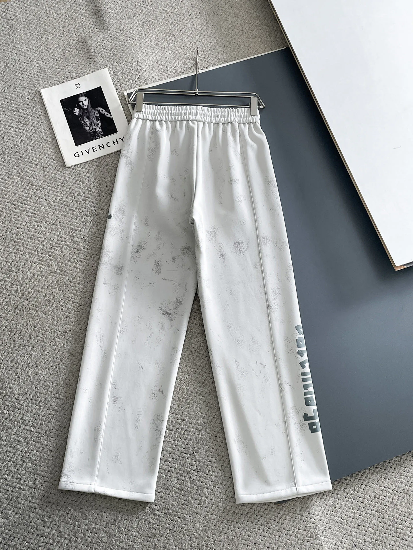 Брюки Женские Balenciaga 10310667