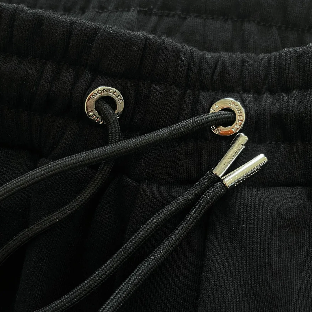 Шорты Женские Moncler 11425147